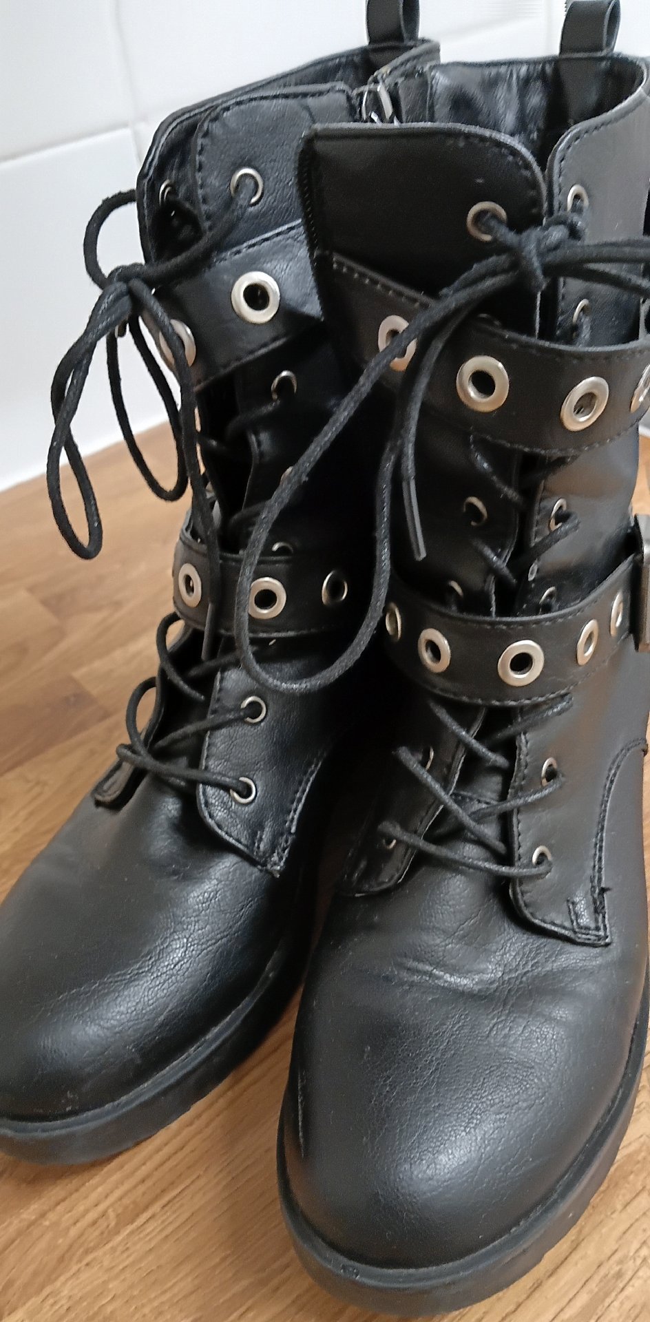 House Black Lace-Up Ankle Boots with Buckle – UK 6 / EU 39, House, 6, Good condition — preloved on SilentSale®