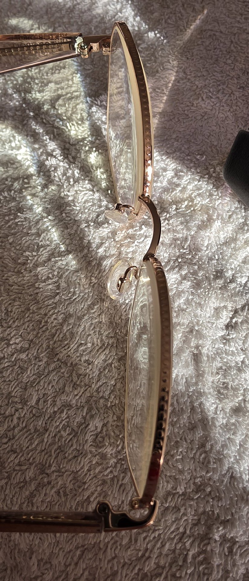 Viktor & rolf glasses and case, Viktor & Rolf, One Size, Excellent condition — preloved on SilentSale®