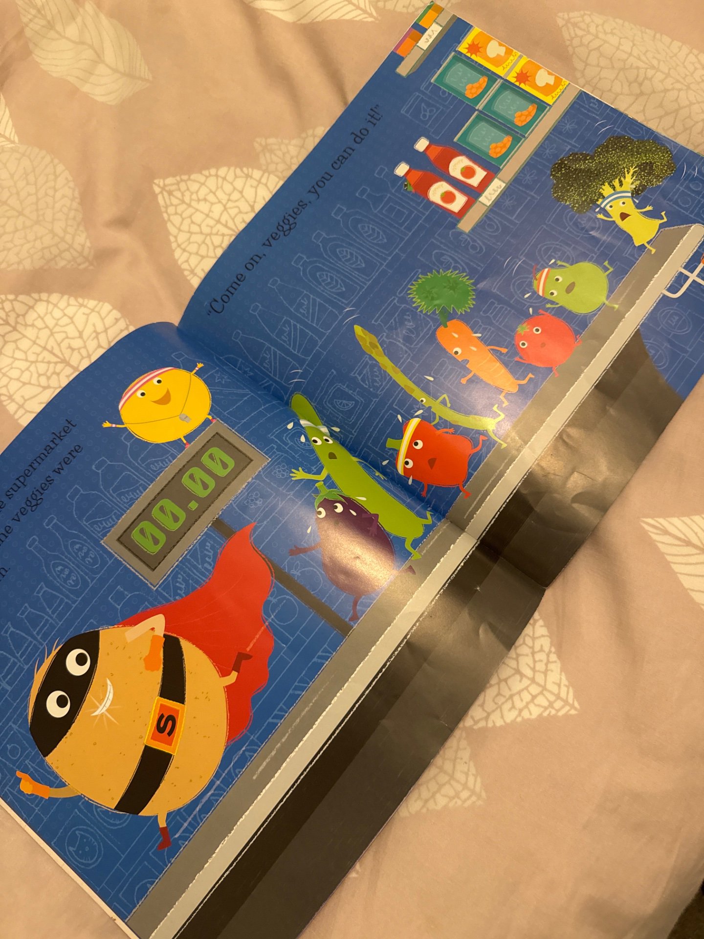 Supertato Run Veggies Run Children's Picture Book, Unbranded, One Size, Excellent condition — preloved on SilentSale®