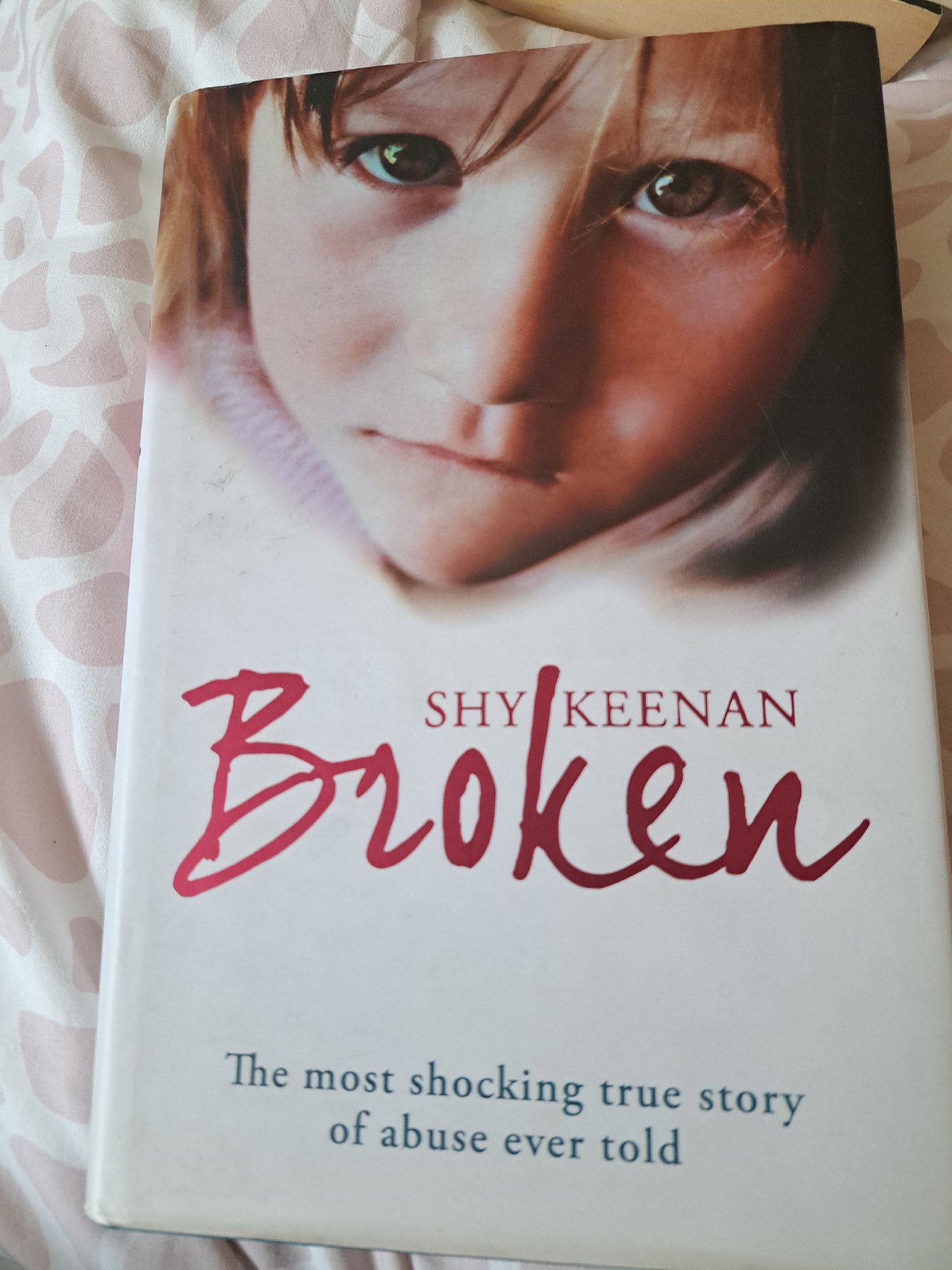 Broken by Shy Keenan Hardcover Book, Hodder & Stoughton, Hardback, Good condition — preloved on SilentSale®