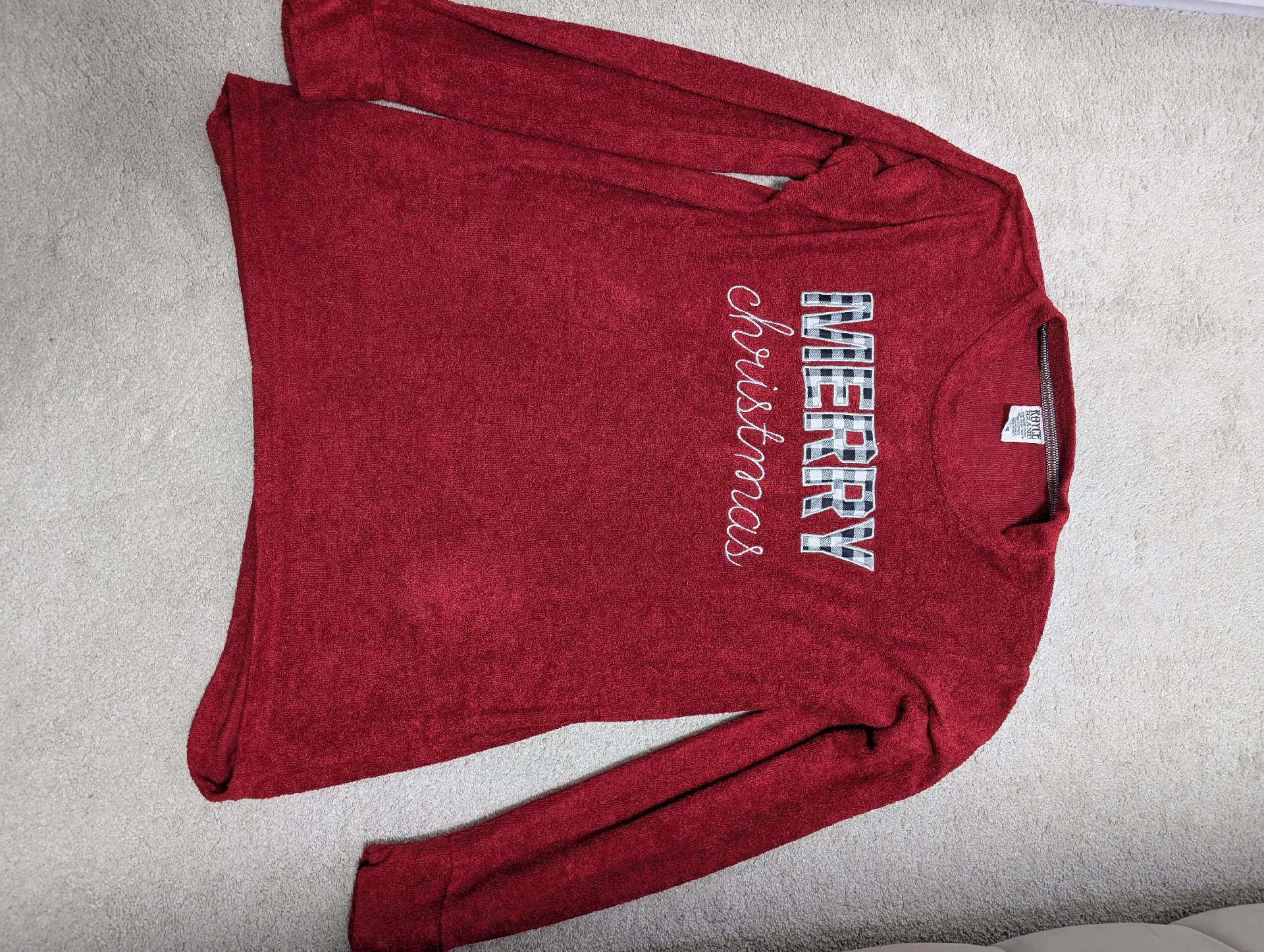 Royce Brand Red Merry Christmas Christmas Jumper XL, Royce Brand, XL, Excellent condition — preloved on SilentSale®