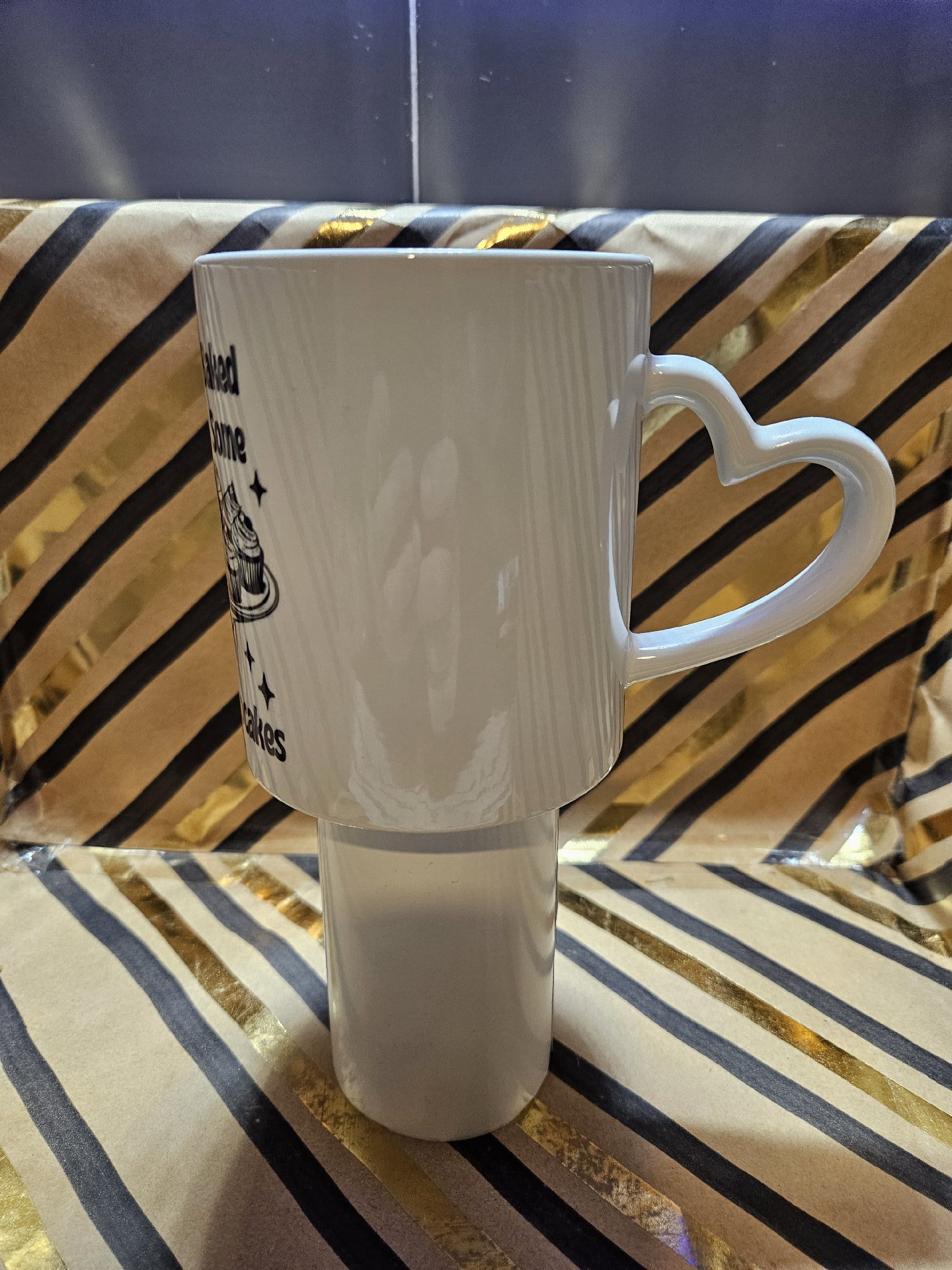 Ceramic Mug With Heart Handle and Funny Cupcake Quote, Unbranded, One Size, New condition — preloved on SilentSale®