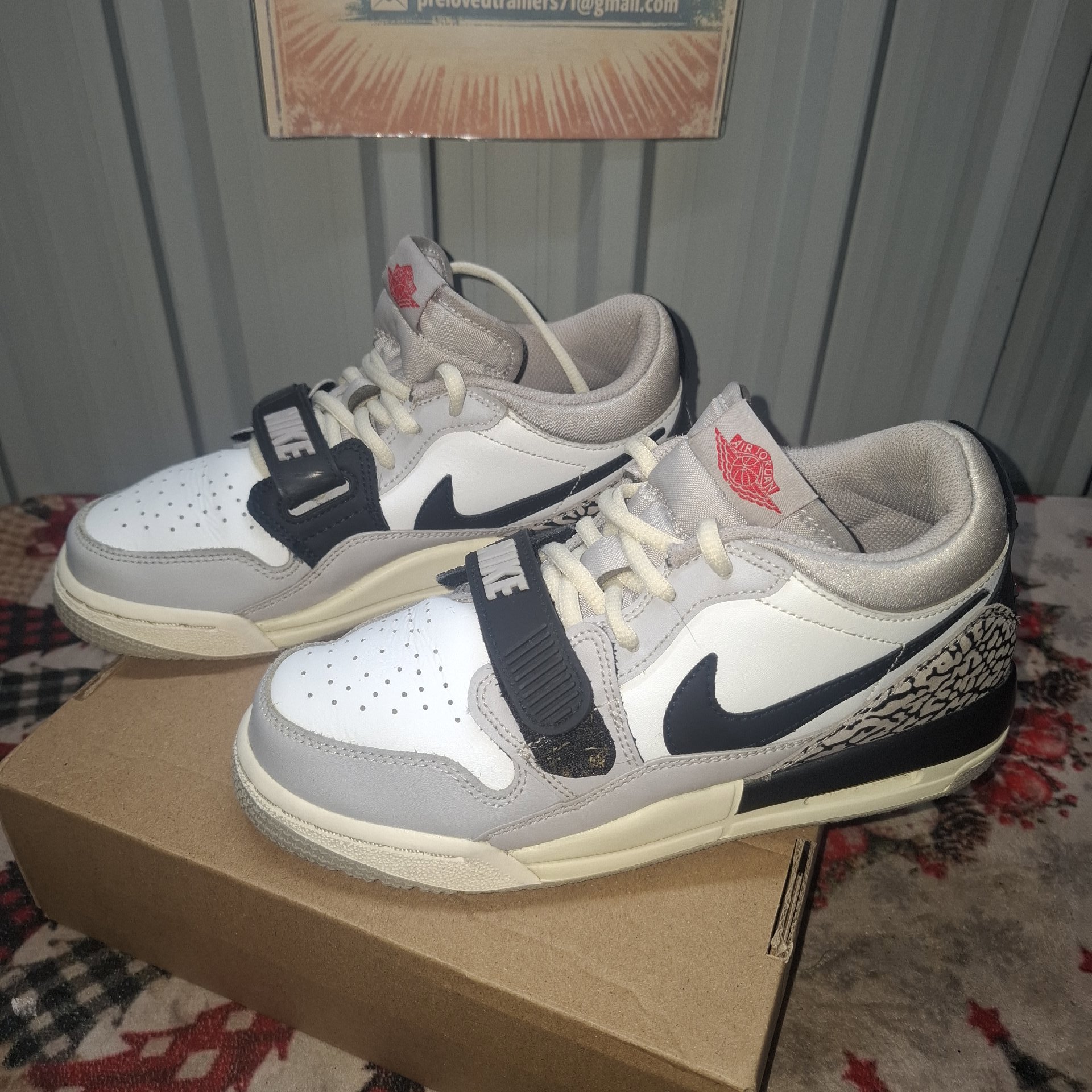 Air Jordan 3 Retro White Grey Black Trainers – UK 5, Nike, 5Y, Excellent condition — preloved on SilentSale®