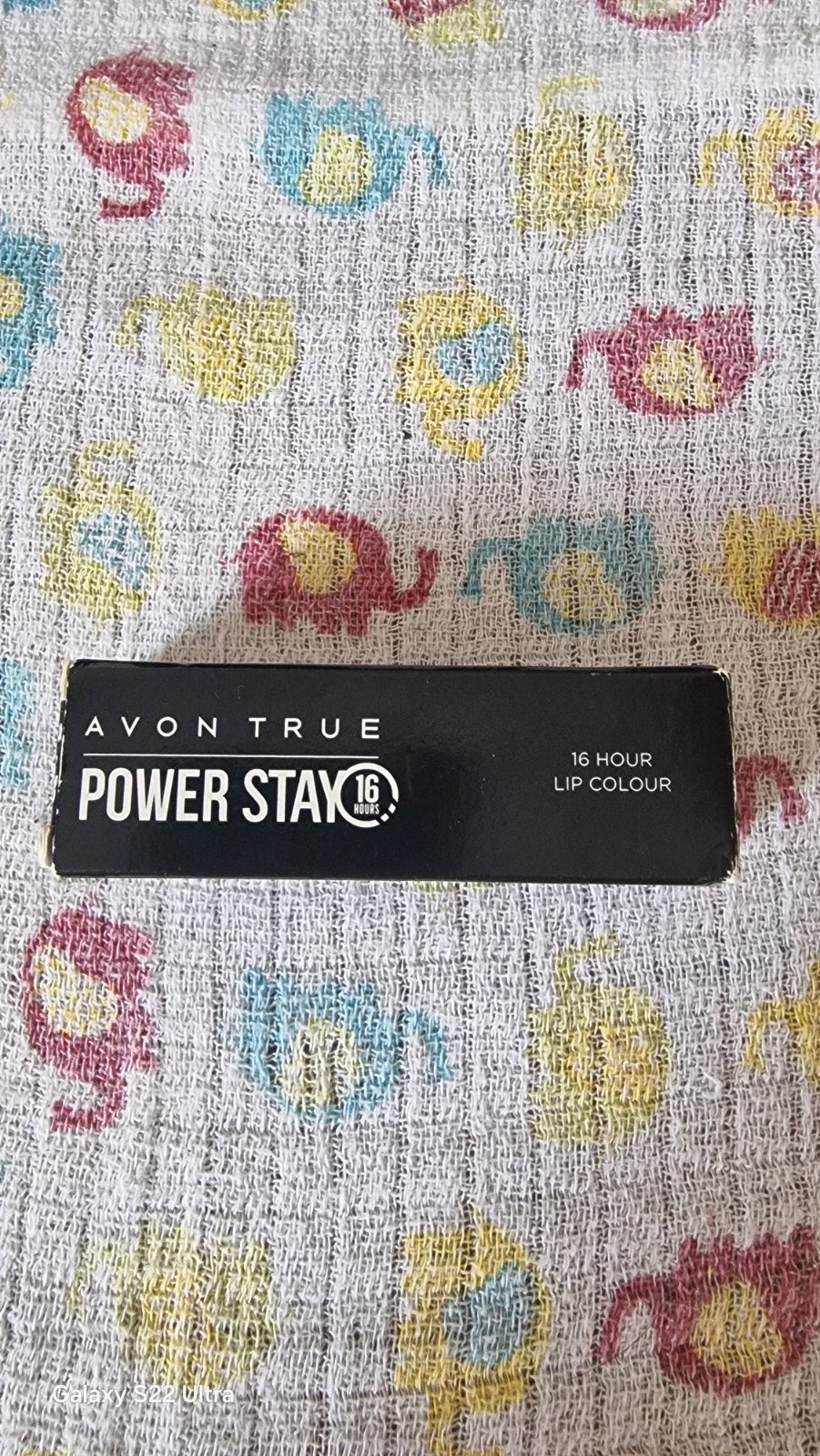 Liquid lipstick, Avon, One Size, New condition — preloved on SilentSale®
