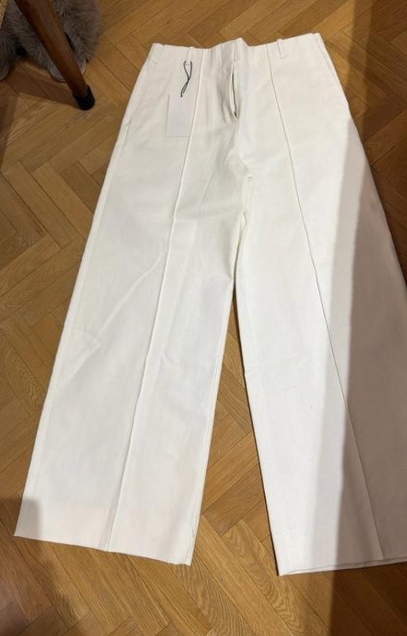  White High-Waist Wide-Leg Jeans – Size 40, Zara, 40, New condition — preloved on SilentSale®