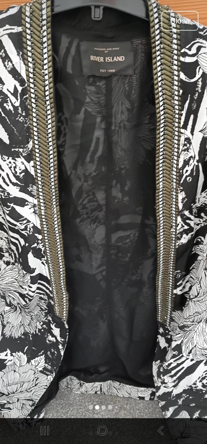 River Island Black White Floral Embellished Blazer, River Island, 6, Excellent condition — preloved on SilentSale®