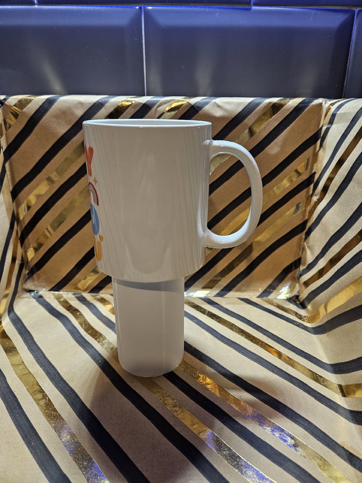 Ceramic Mug with Colourful Happy Quote Print, Unbranded, One Size, New condition — preloved on SilentSale®