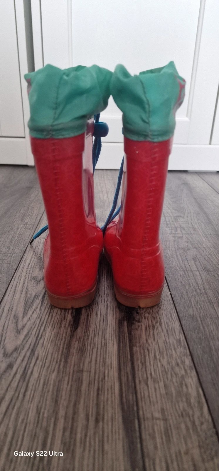 Girls rain boots, Disney, 5 baby | EU 22, Good condition — preloved on SilentSale®