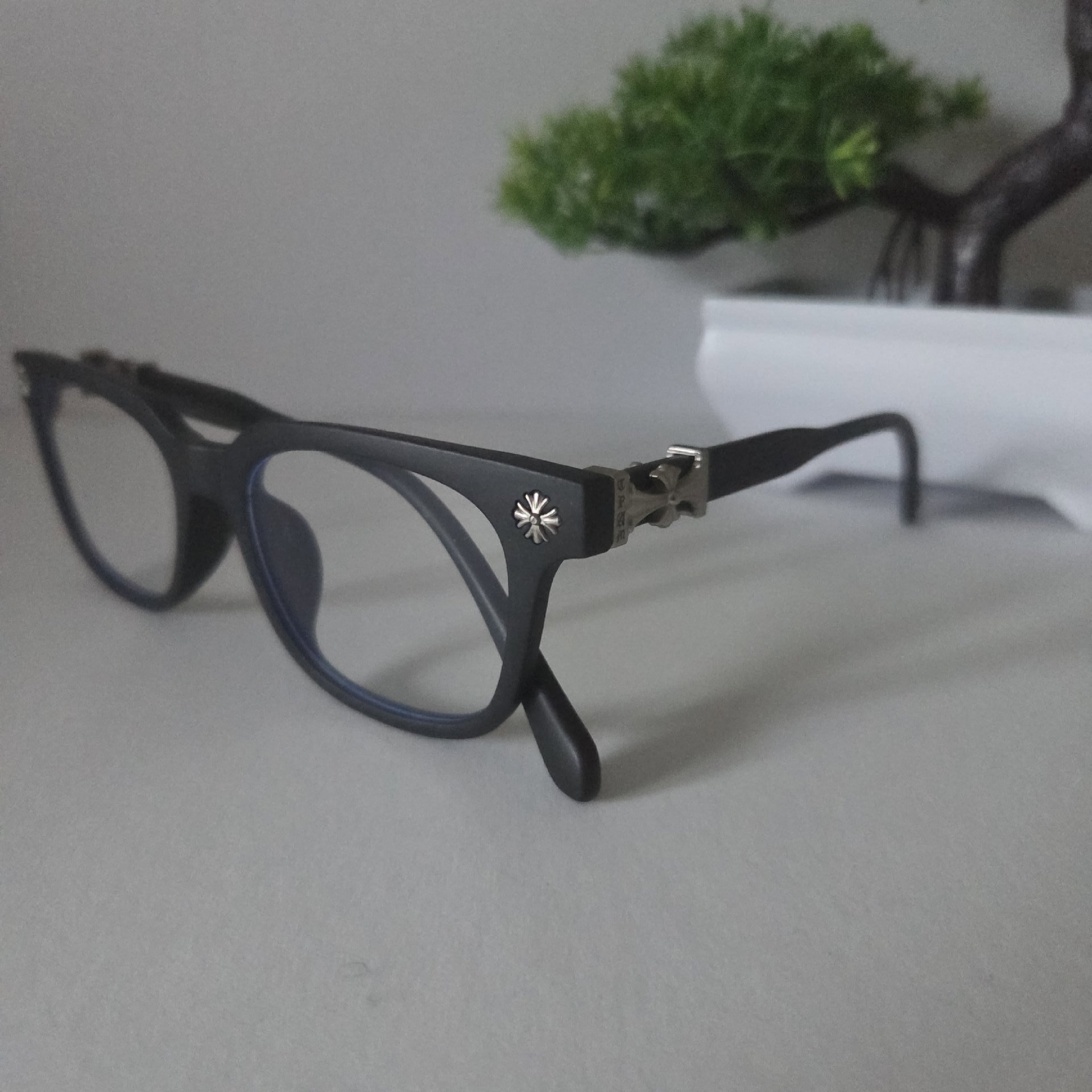 Chrome hearts glasses, Chrome Hearts, One Size, Excellent condition — preloved on SilentSale®