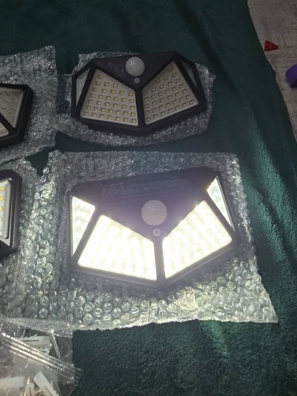 Garden Solar Lights, Custom, Small, New condition — preloved on SilentSale®
