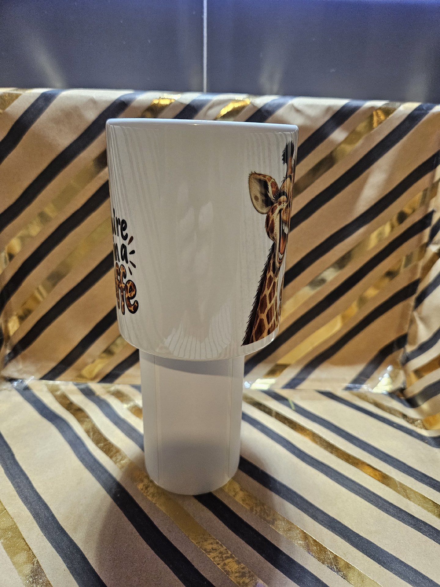 Ceramic Mug with Funny Giraffe Design, Unbranded, One Size, New condition — preloved on SilentSale®