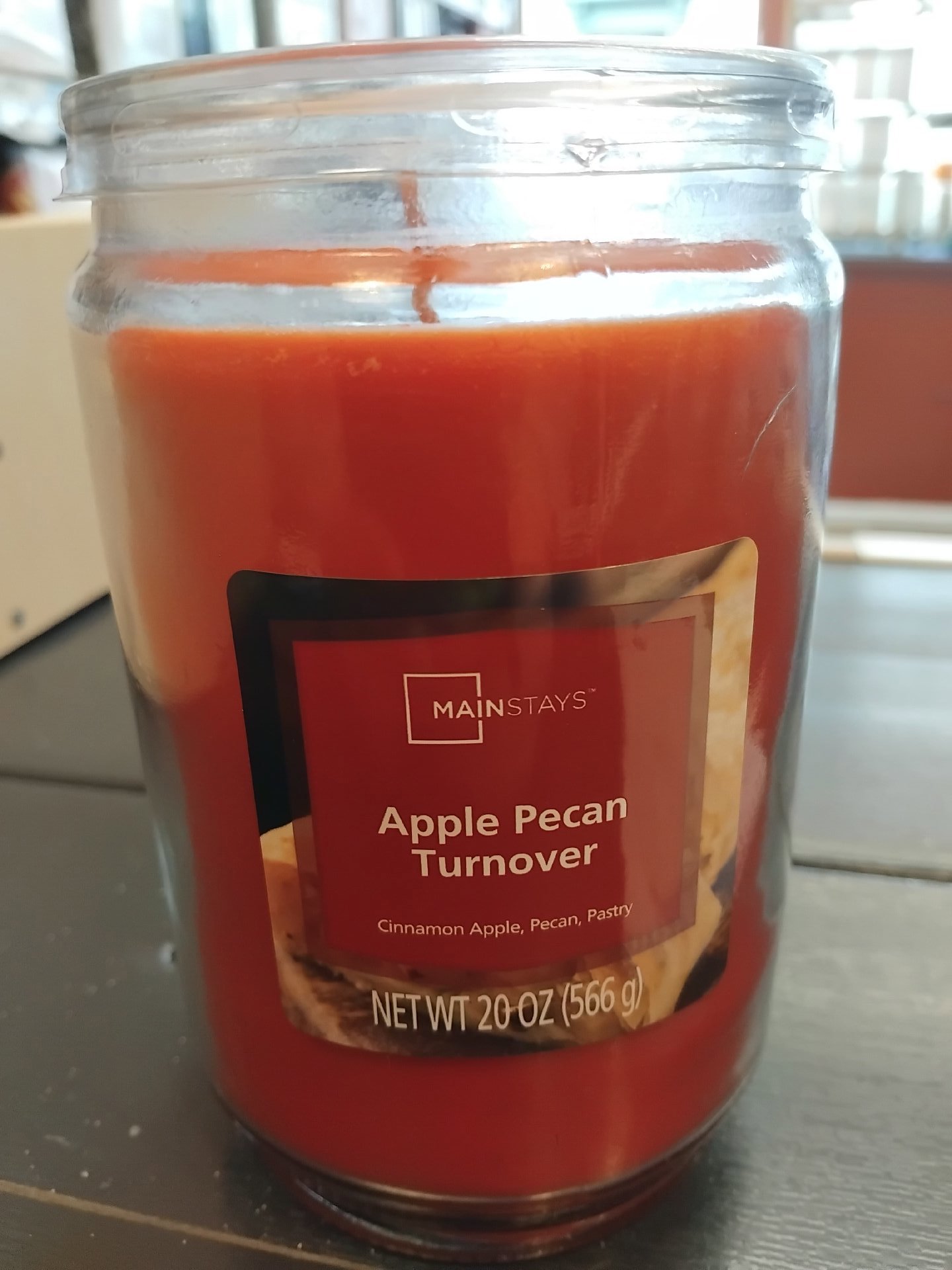 Mainstays Apple Pecan Turnover Scented Candle 20oz, Mainstays, 20oz, New condition — preloved on SilentSale®