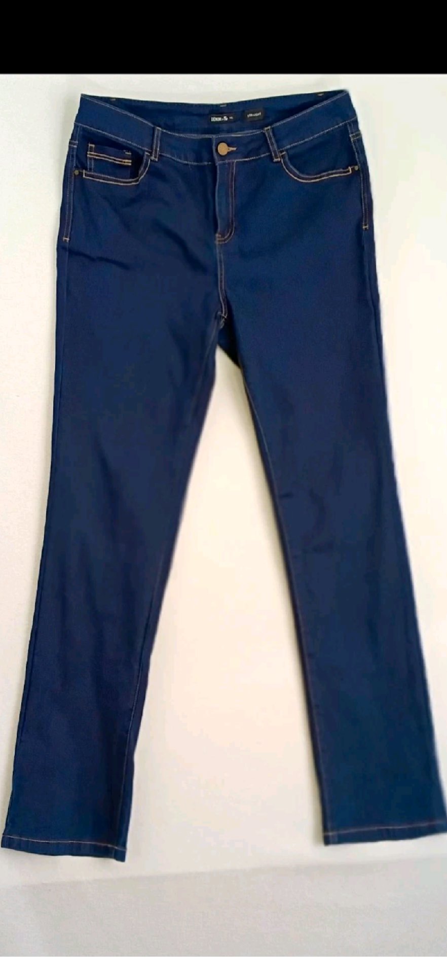 TU Long/L 32 W 34-36 NWOT Contoured-Stretch Fit Jeans, TU, W34 L32, New condition — preloved on SilentSale®