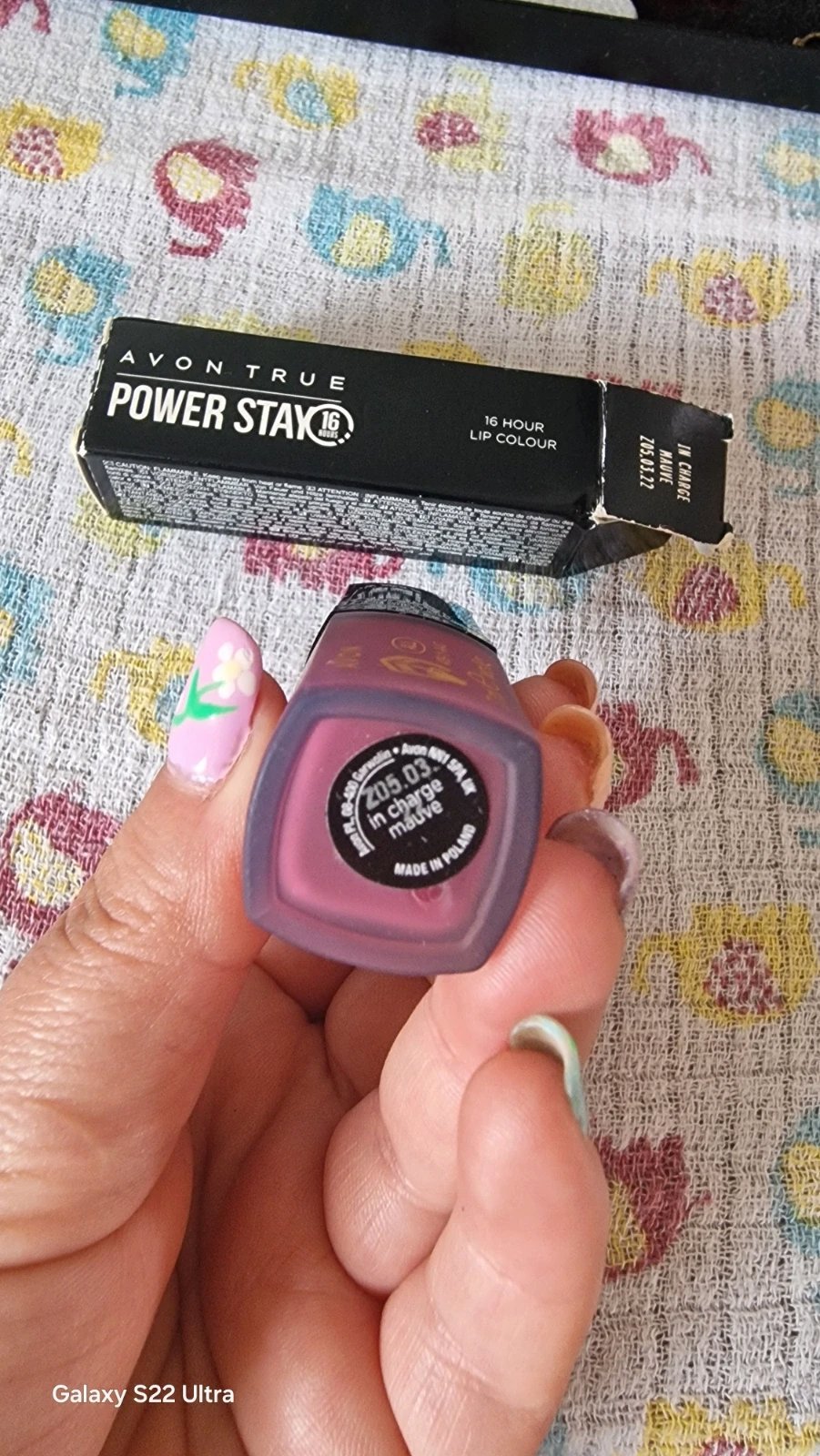 Liquid lipstick, Avon, One Size, New condition — preloved on SilentSale®