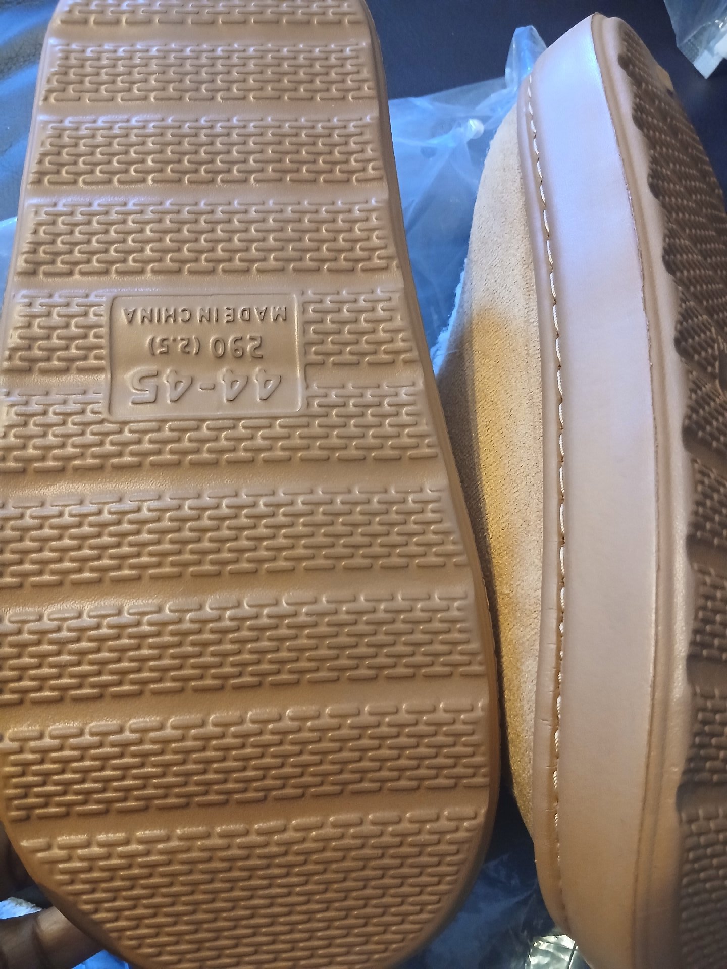 Brown Faux Suede Slippers with Fleece Lining, Unbranded, EU 44, Excellent condition — preloved on SilentSale®