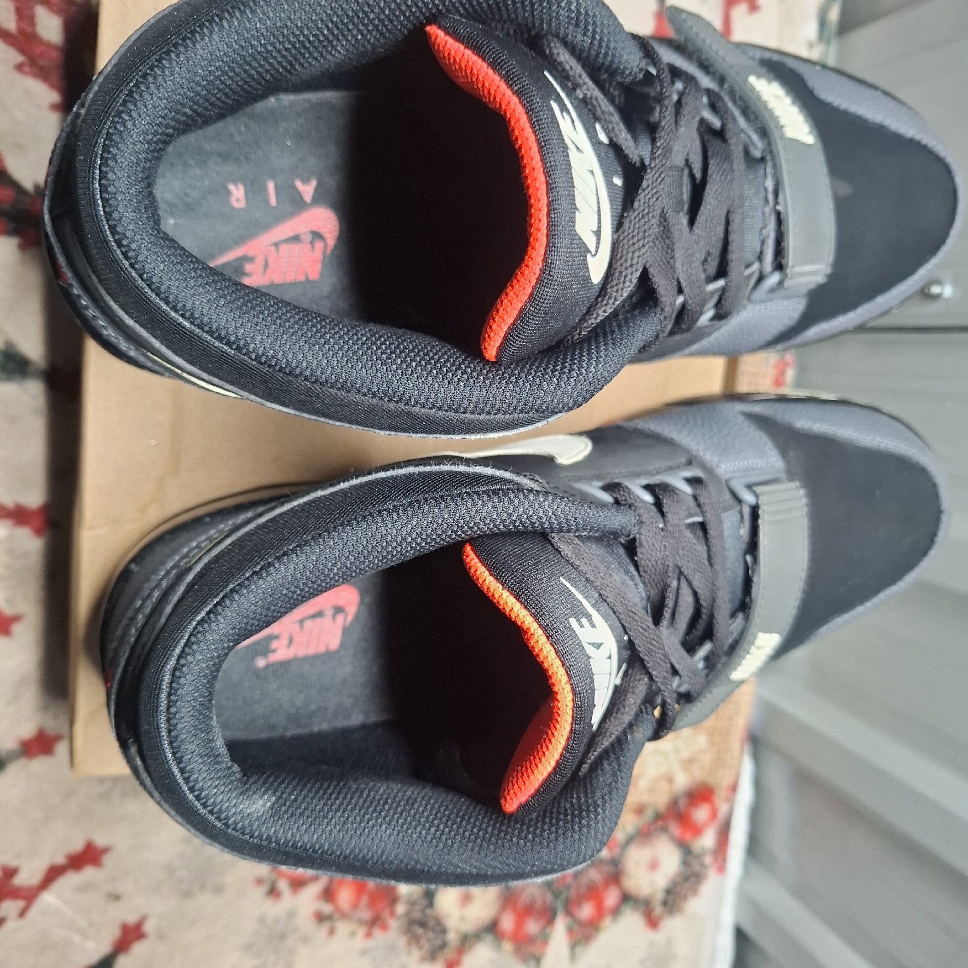Nike Air Trainer Black/Grey Trainers, Nike, 9, Good condition — preloved on SilentSale®