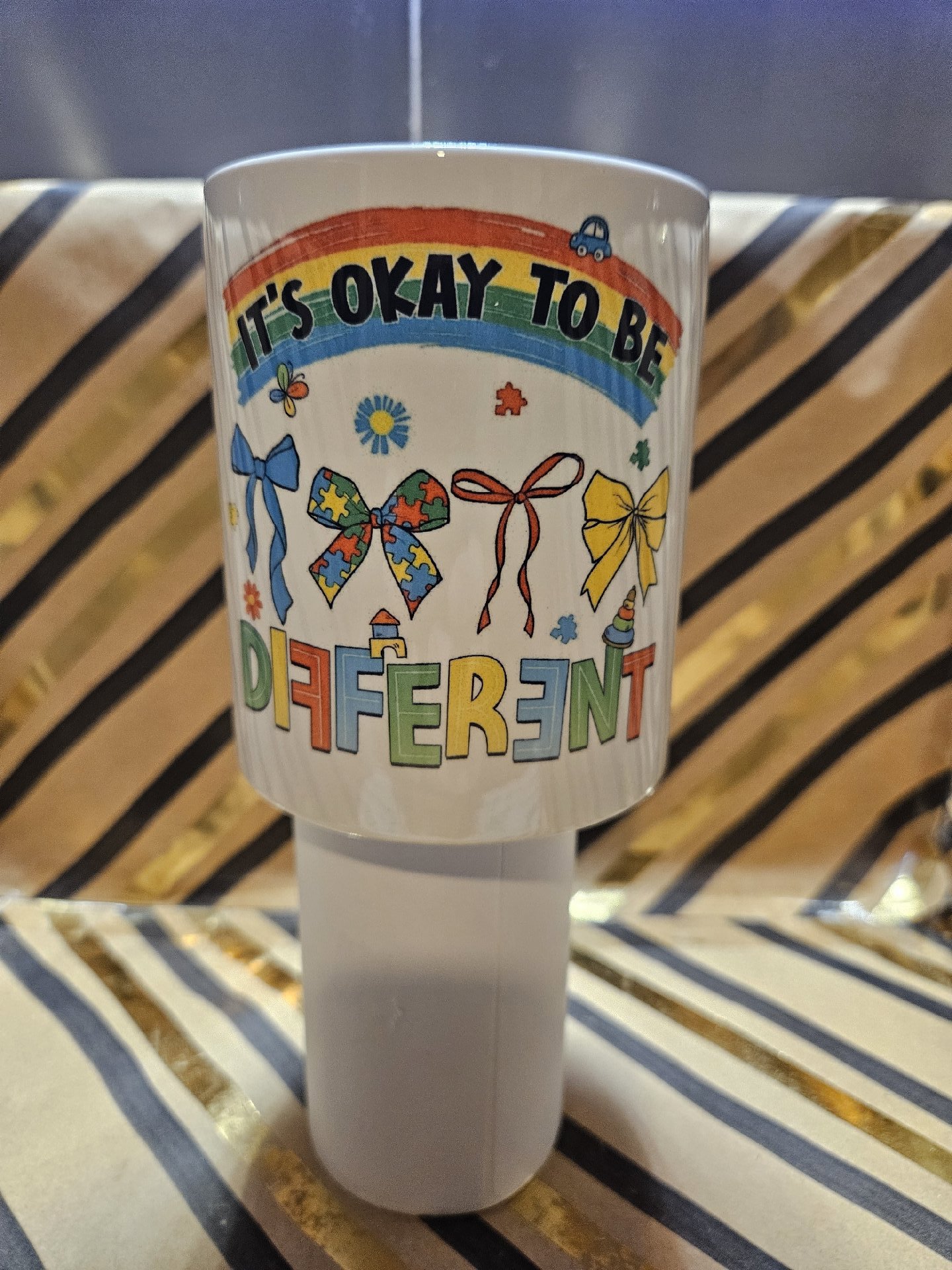 Ceramic Mug It's Okay To Be Different Rainbow Design, Unbranded, One Size, New condition — preloved on SilentSale®