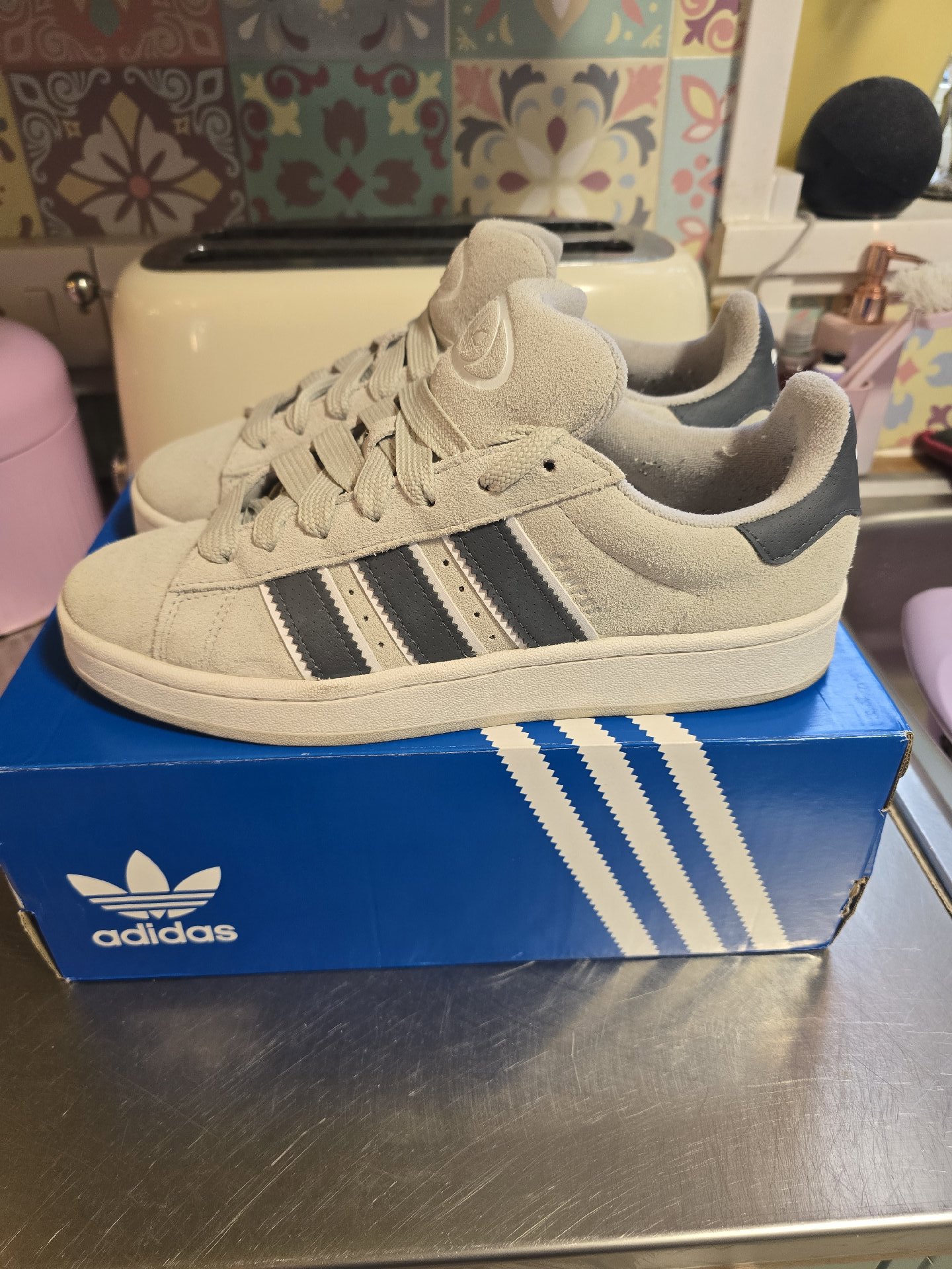 Adidas Campus Suede Trainers Grey with Black Stripes – UK 9, Adidas, 9, Excellent condition — preloved on SilentSale®
