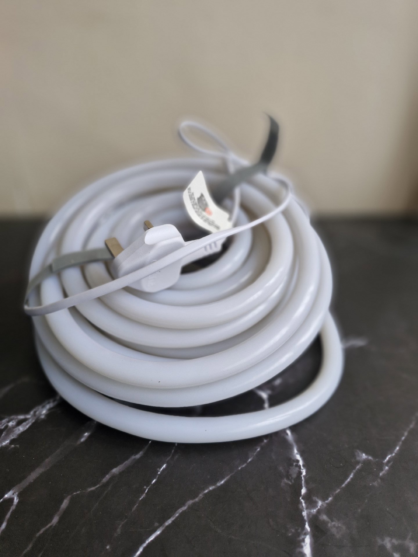 LED Neon Rope Light with Switch and Mounting Clips, Unbranded, 10M, New condition — preloved on SilentSale®