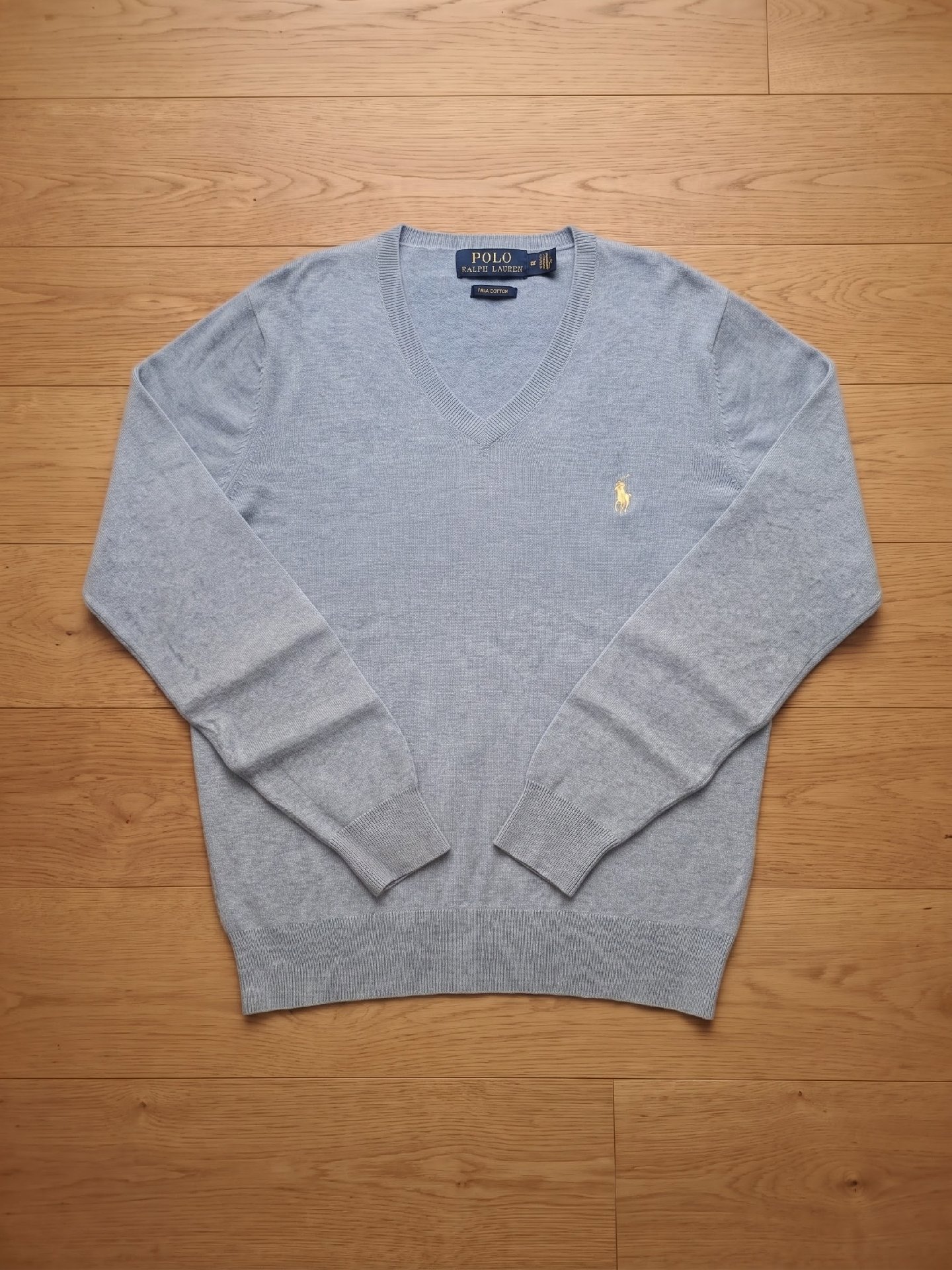 Polo Ralph Lauren Light Blue V-Neck Pima Cotton Sweater — Size M, Polo Ralph Lauren, M, Excellent condition — preloved on SilentSale®