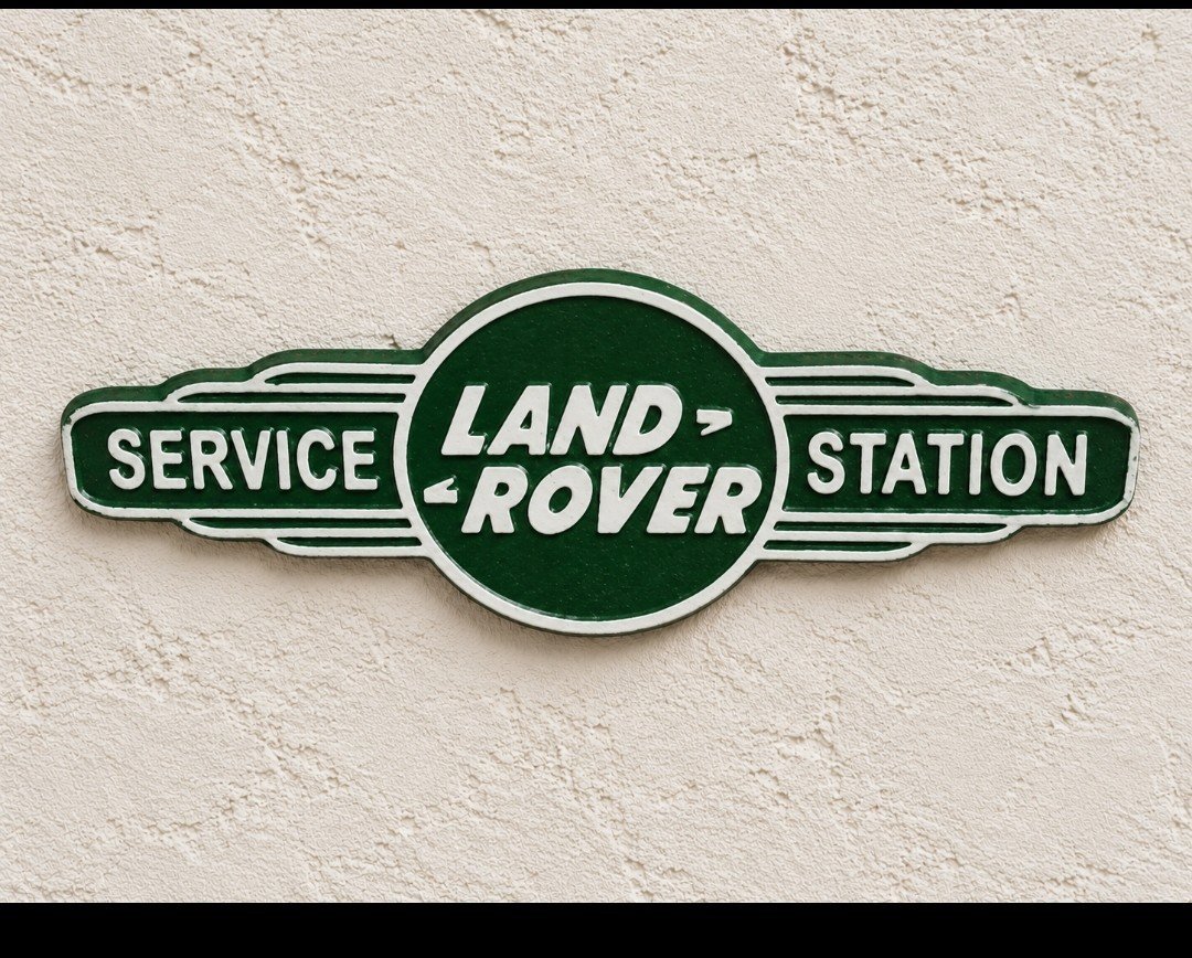 New Reproduction Land Rover Service Station Sign - Cast Aluminium, Land Rover, Medium, New condition — preloved on SilentSale®
