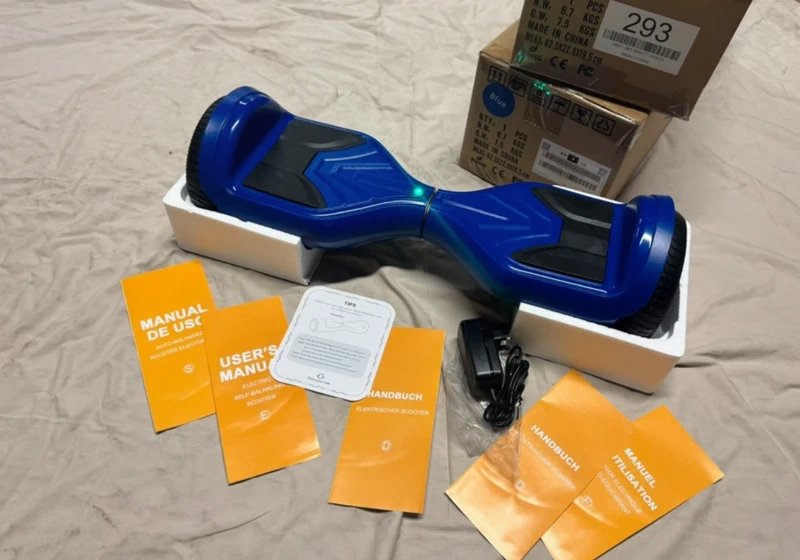 Hoverboard Sisigad Blue with Charger and Manuals NEW ! with box, SISIGAD, Large, New condition — preloved on SilentSale®
