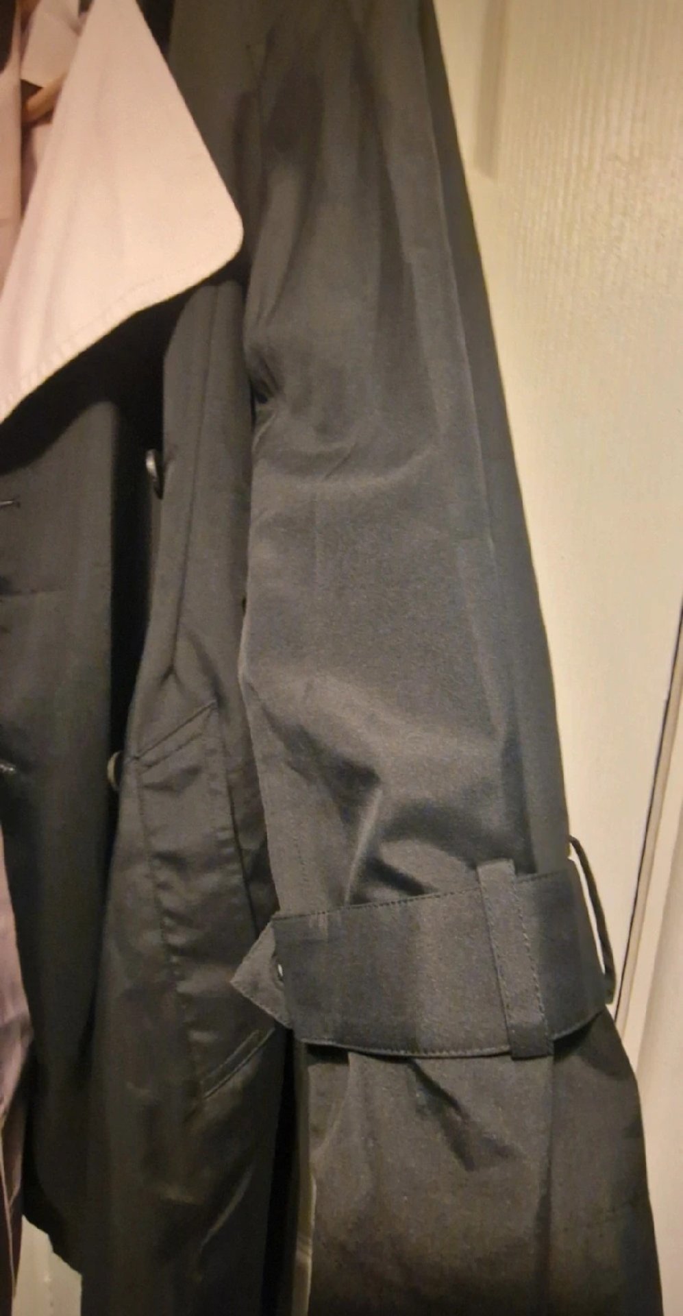 Armani Exchange Black and Pink Trench Coat, Armani, XS, Excellent condition — preloved on SilentSale®