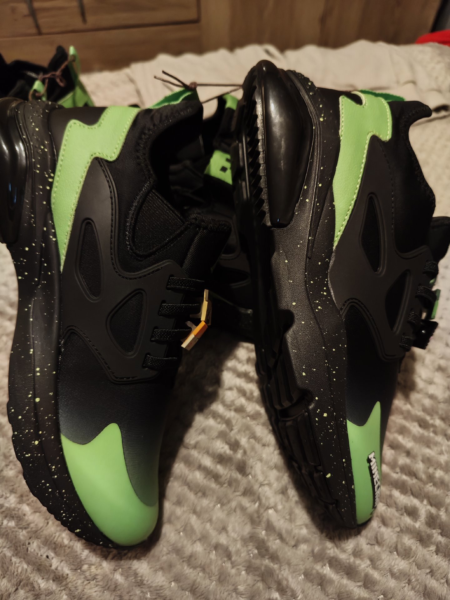 Minecraft Black and Green Trainers, Next, 5, Excellent condition — preloved on SilentSale®