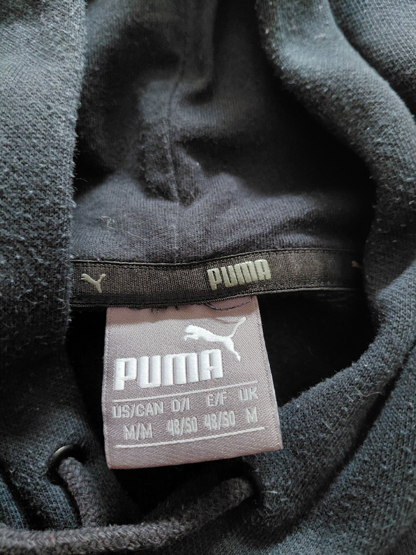 Puma Black Logo Hoodie with Sleeve Detail – Size M, Puma, M, Excellent condition — preloved on SilentSale®