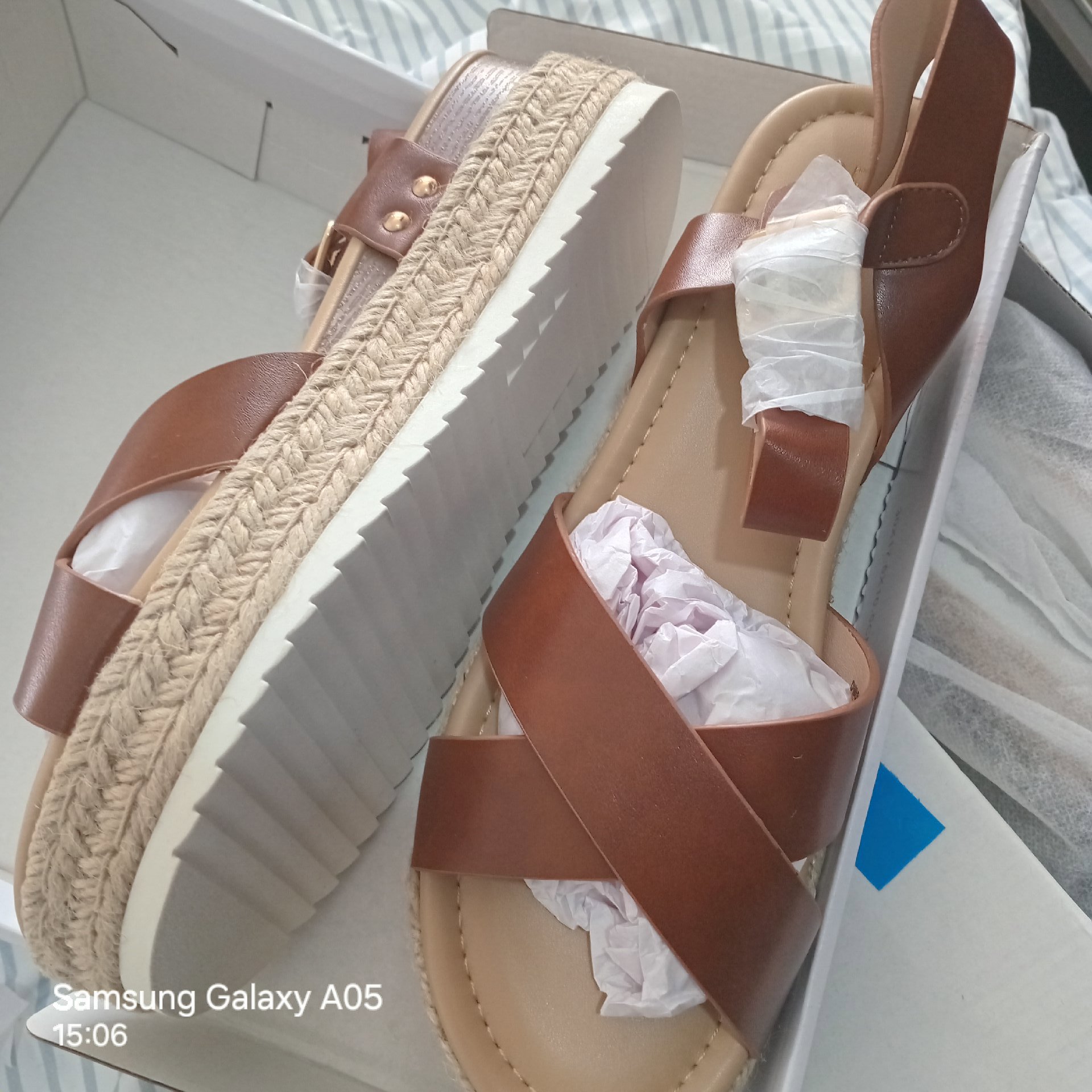 Brown Platform Espadrille Sandals, Dream pairs, 8, New condition — preloved on SilentSale®