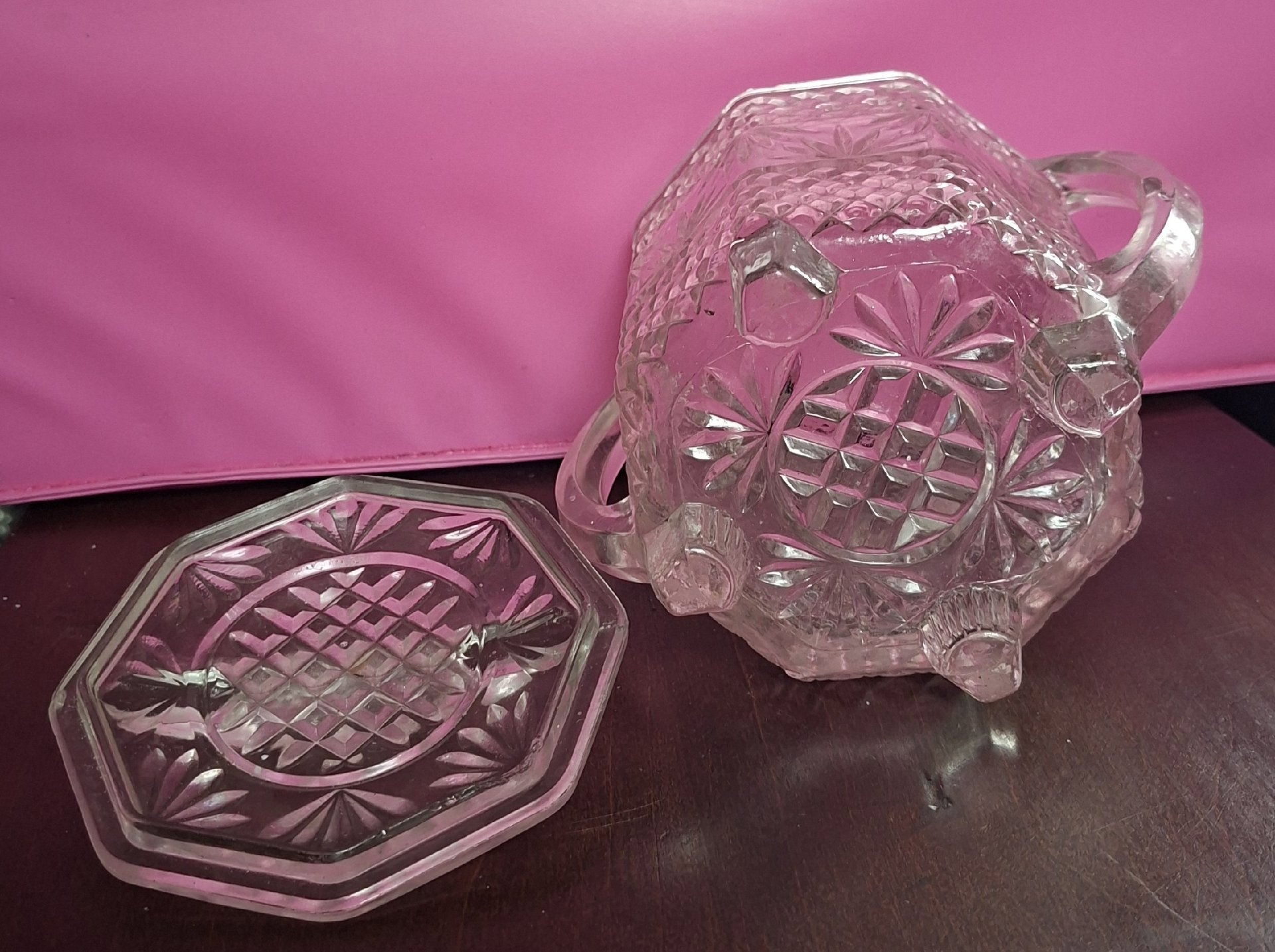 Vintage Cut Glass Biscuit Barrel with Lid, Vintage, One Size, Good condition — preloved on SilentSale®