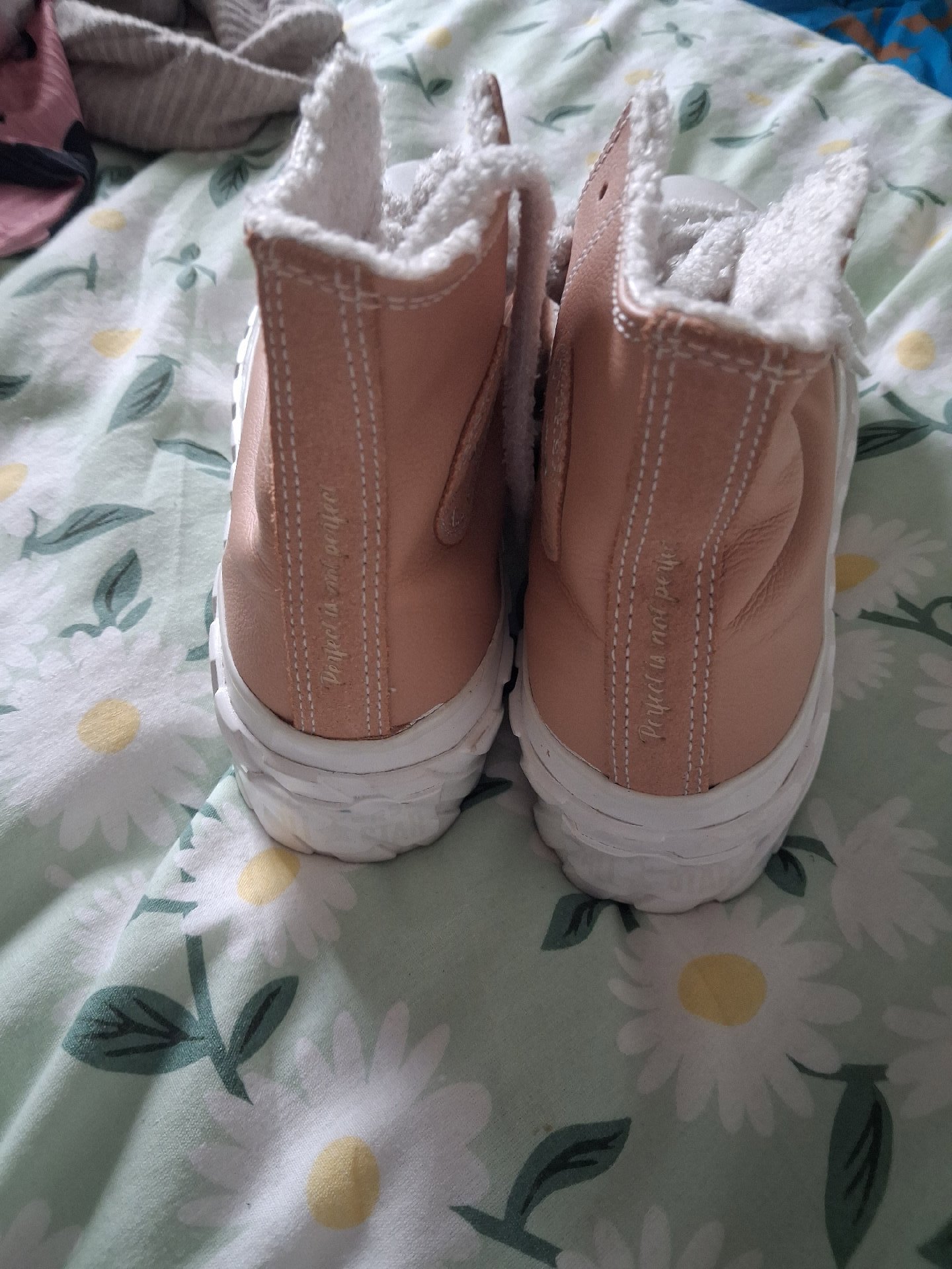 Pink High Top Canvas converse  Trainers with Fleece Lining, Converse, 5, Excellent condition — preloved on SilentSale®