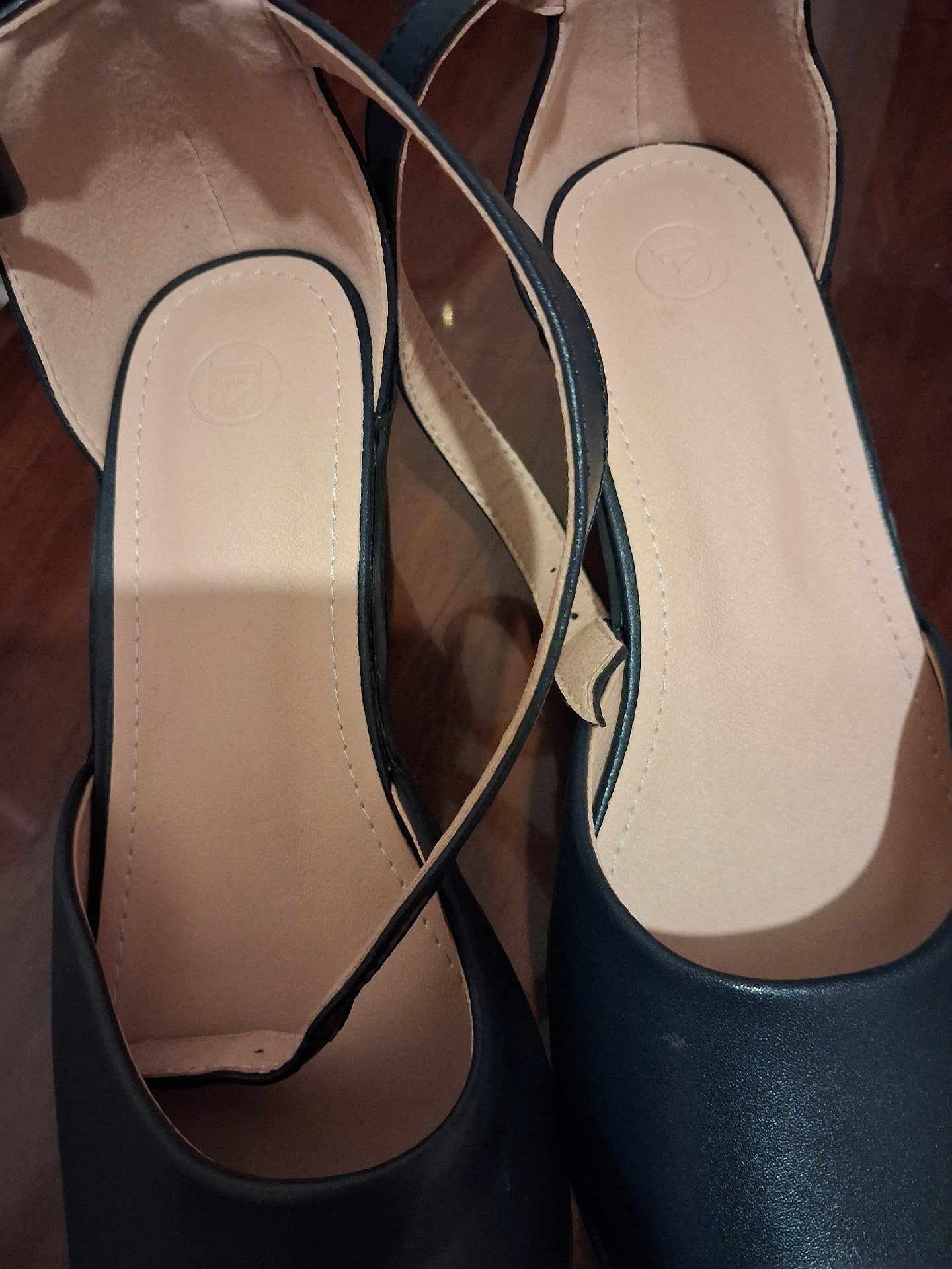Black Block Heel Slingback Shoes, Unbranded, 6, Excellent condition — preloved on SilentSale®