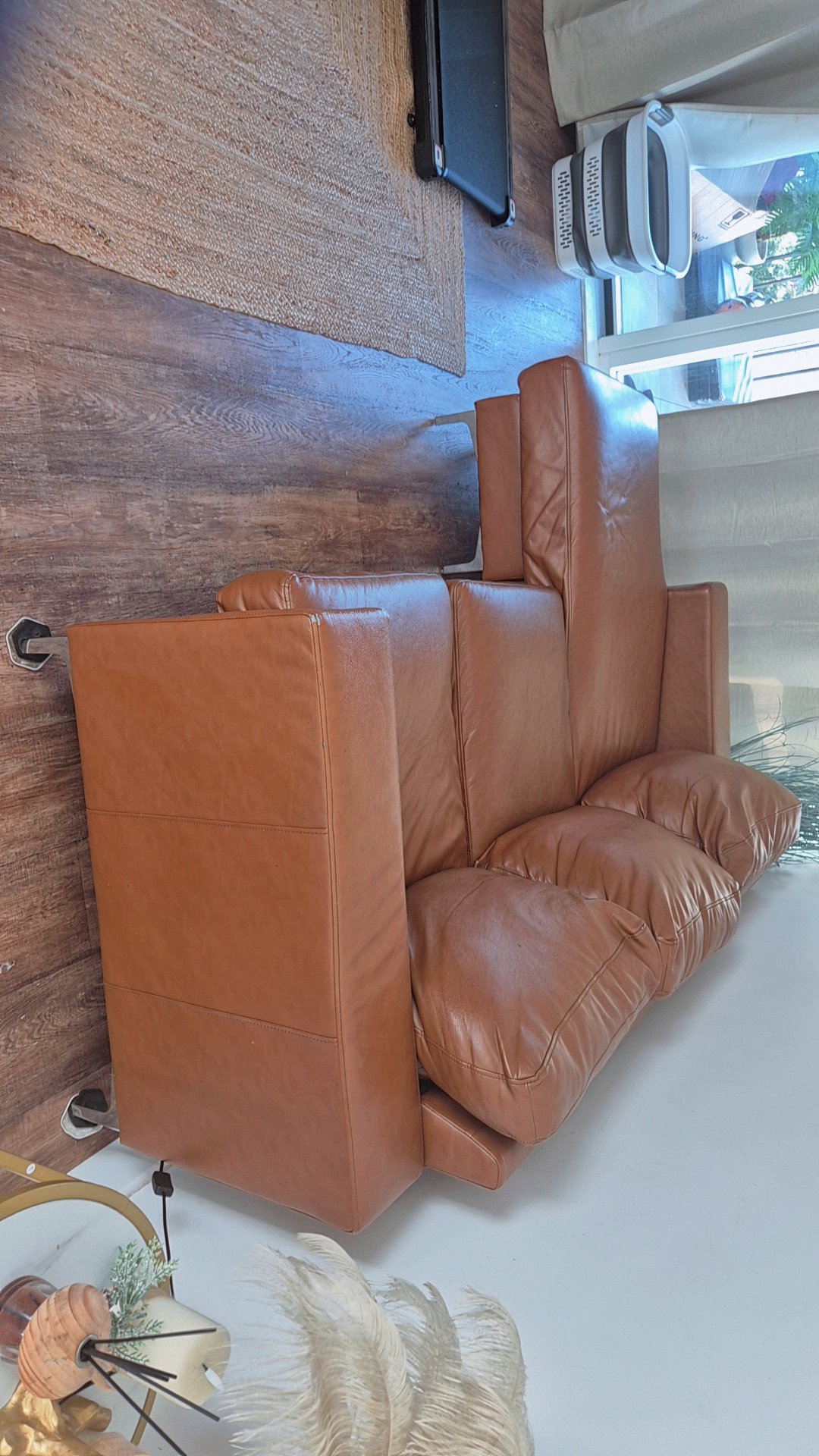 Brown Leather Corner Sofa, Unbranded, One Size, Excellent condition — preloved on SilentSale®