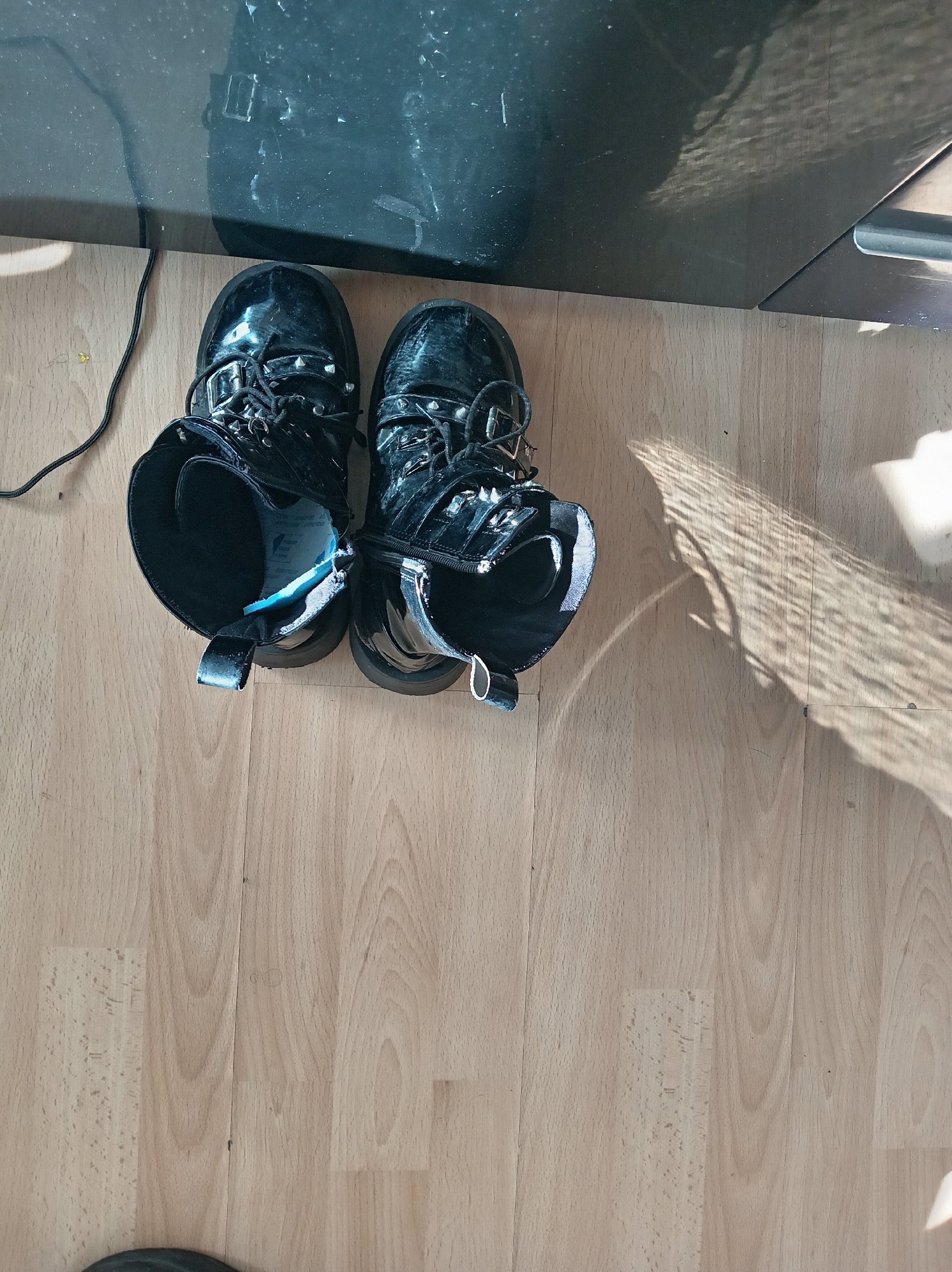 Black Patent Leather Ankle Boots with Buckle Detail, Unbranded, 5, Poor condition — preloved on SilentSale®