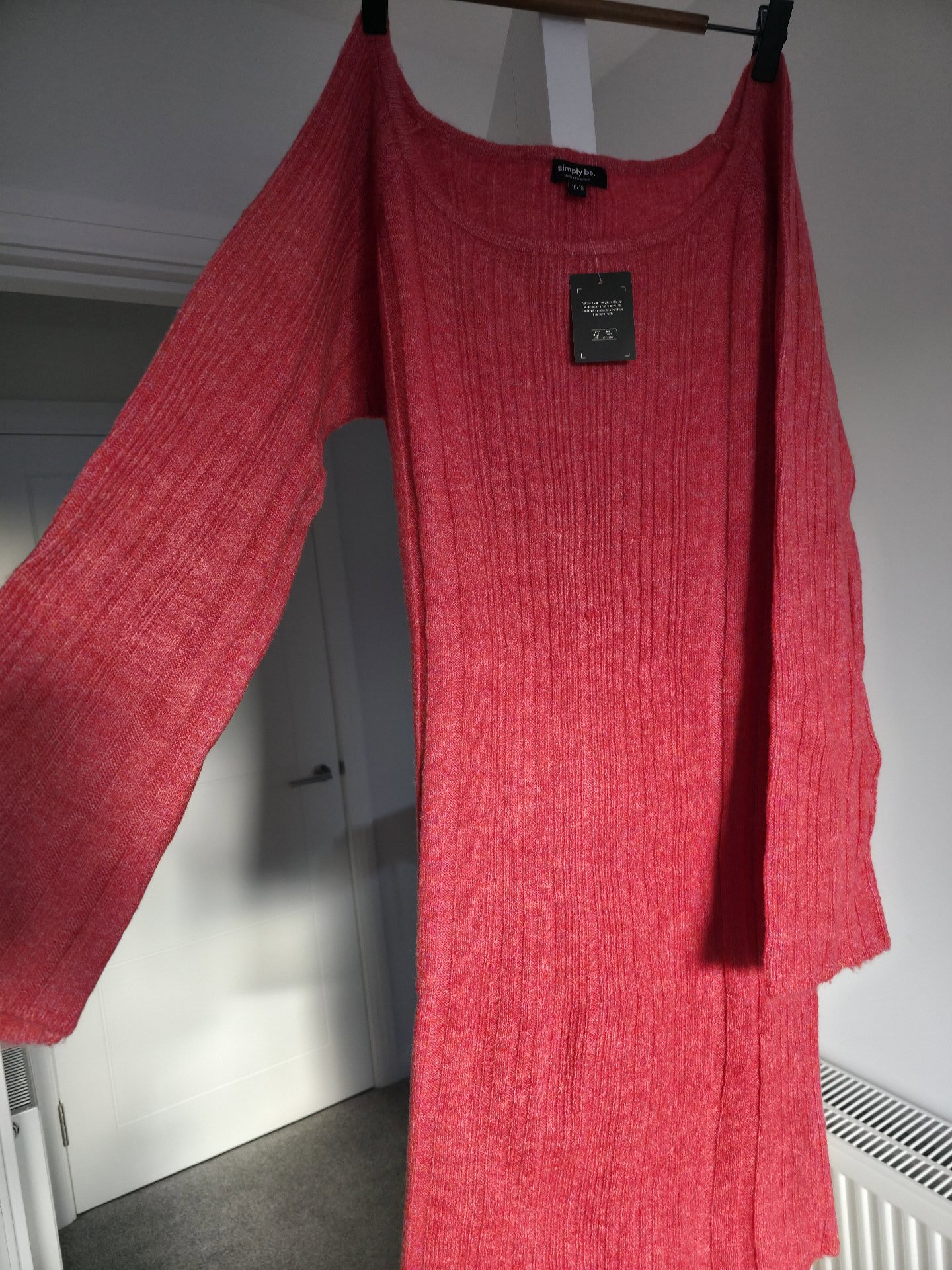 Warehouse Pink Ribbed Knit Dress – Size XXL, ASOS Design, XXL, New condition — preloved on SilentSale®