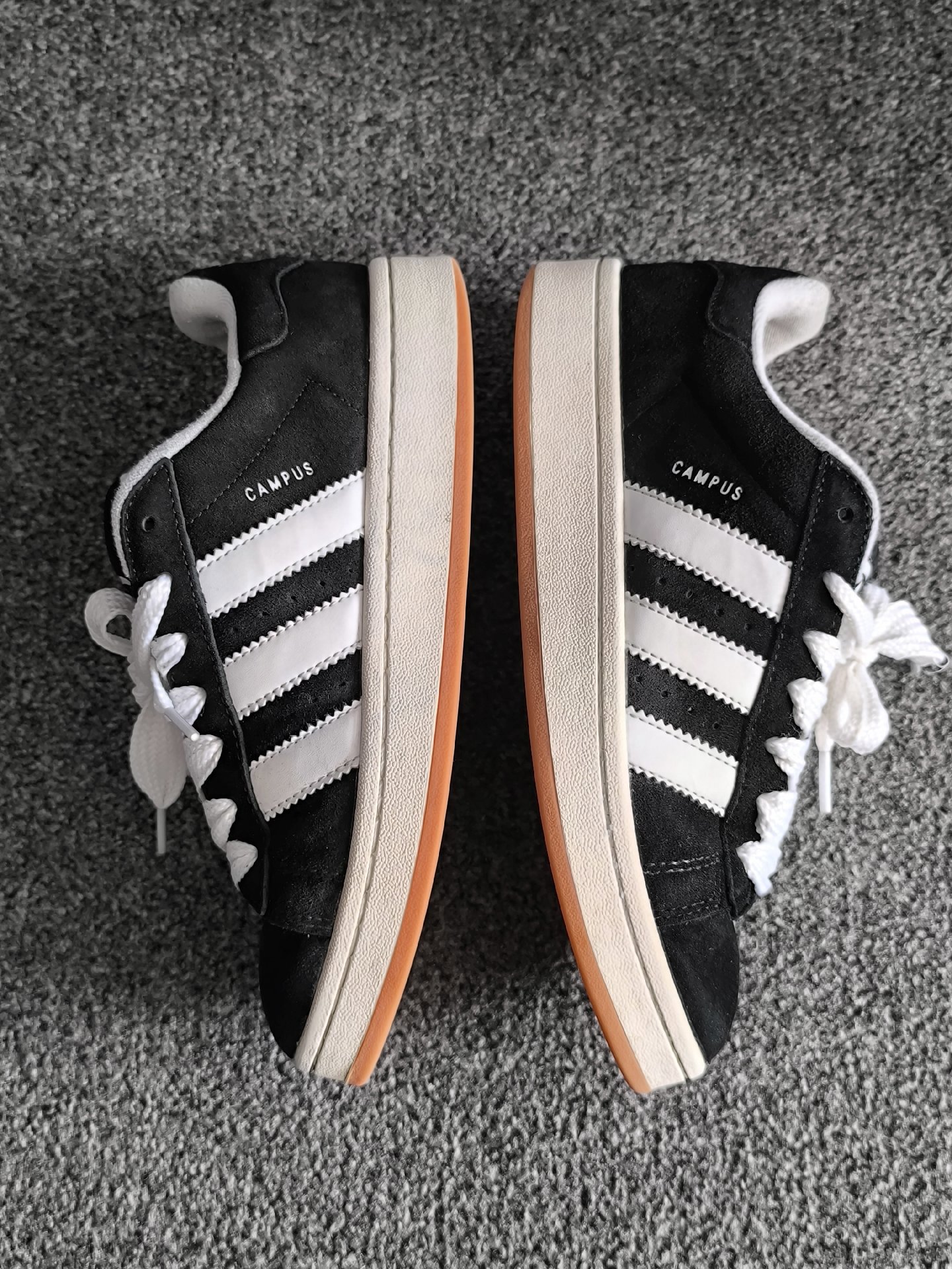 Adidas Campus Black Suede Trainers, Adidas, 7.5, Good condition — preloved on SilentSale®