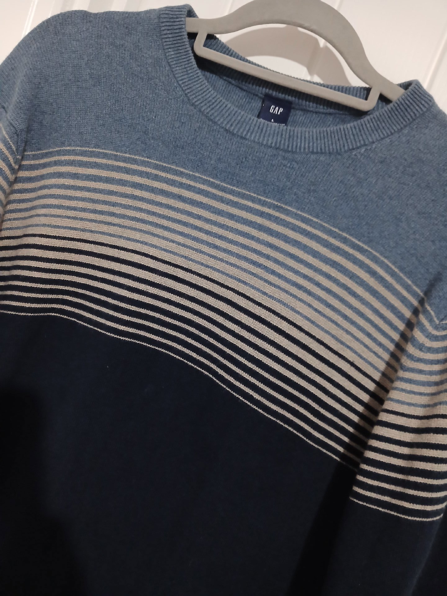 Men's jumper Size L from GAP , Gap, L, Good condition — preloved on SilentSale®