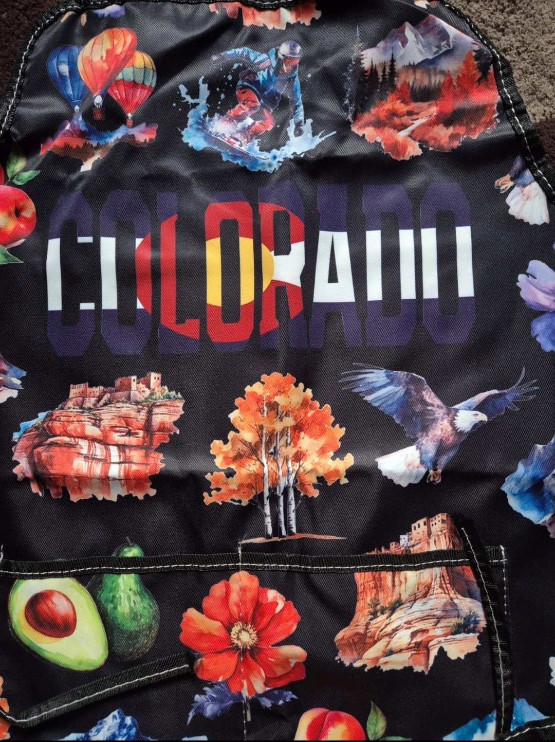 Colorado Printed Waterproof Apron with Pockets, Custom, One Size, New condition — preloved on SilentSale®