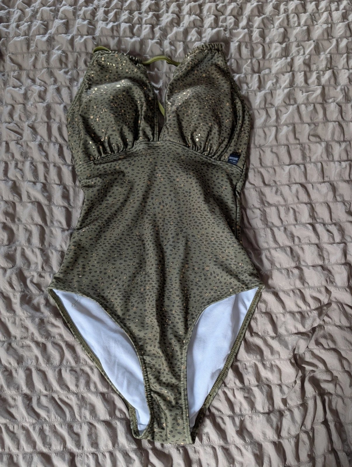 Regatta Swimsuit Size 8, Regatta, S / UK 8-10, New condition — preloved on SilentSale®
