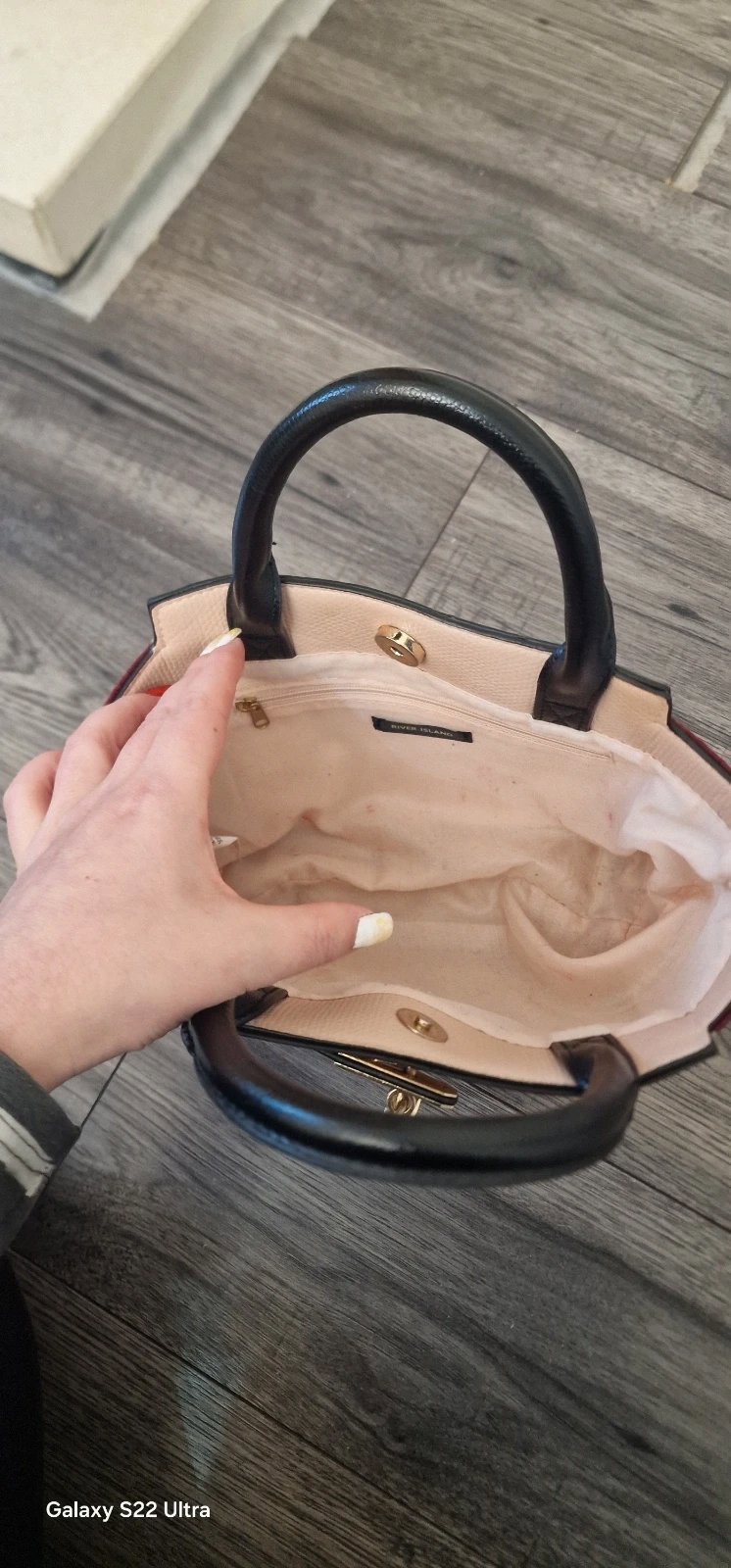 Handbag, River Island, One Size, Excellent condition — preloved on SilentSale®
