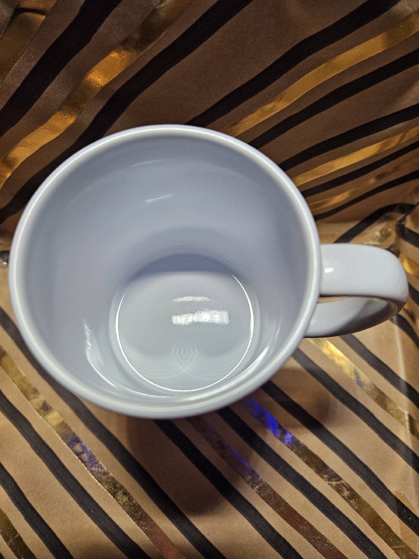 Novelty Ceramic Mug with Humorous Horse Racing Design, Unbranded, One Size, New condition — preloved on SilentSale®