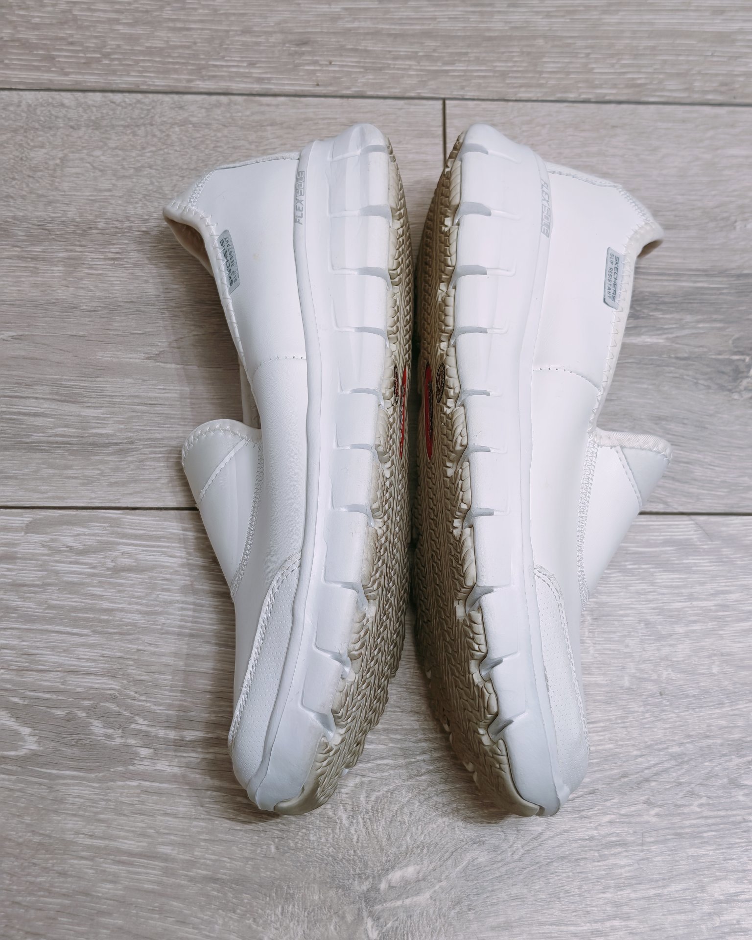 RRP £80 Skechers Work: Relaxed Fit - Sure Track women's slip-resistant trainers size UK 5, Skechers, 5, Like New condition — preloved on SilentSale®