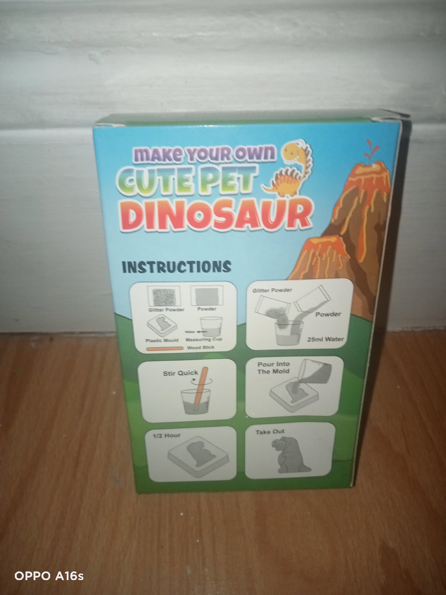 Make Your Own Cute Pet Dinosaur DIY Kit for Kids 3+, Unbranded, age 3, New condition — preloved on SilentSale®