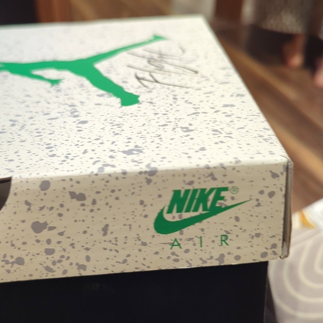 Air Jordan 4 RM Women's Trainers Fir Green UK 7.5, Jordan, 7.5, New condition — preloved on SilentSale®