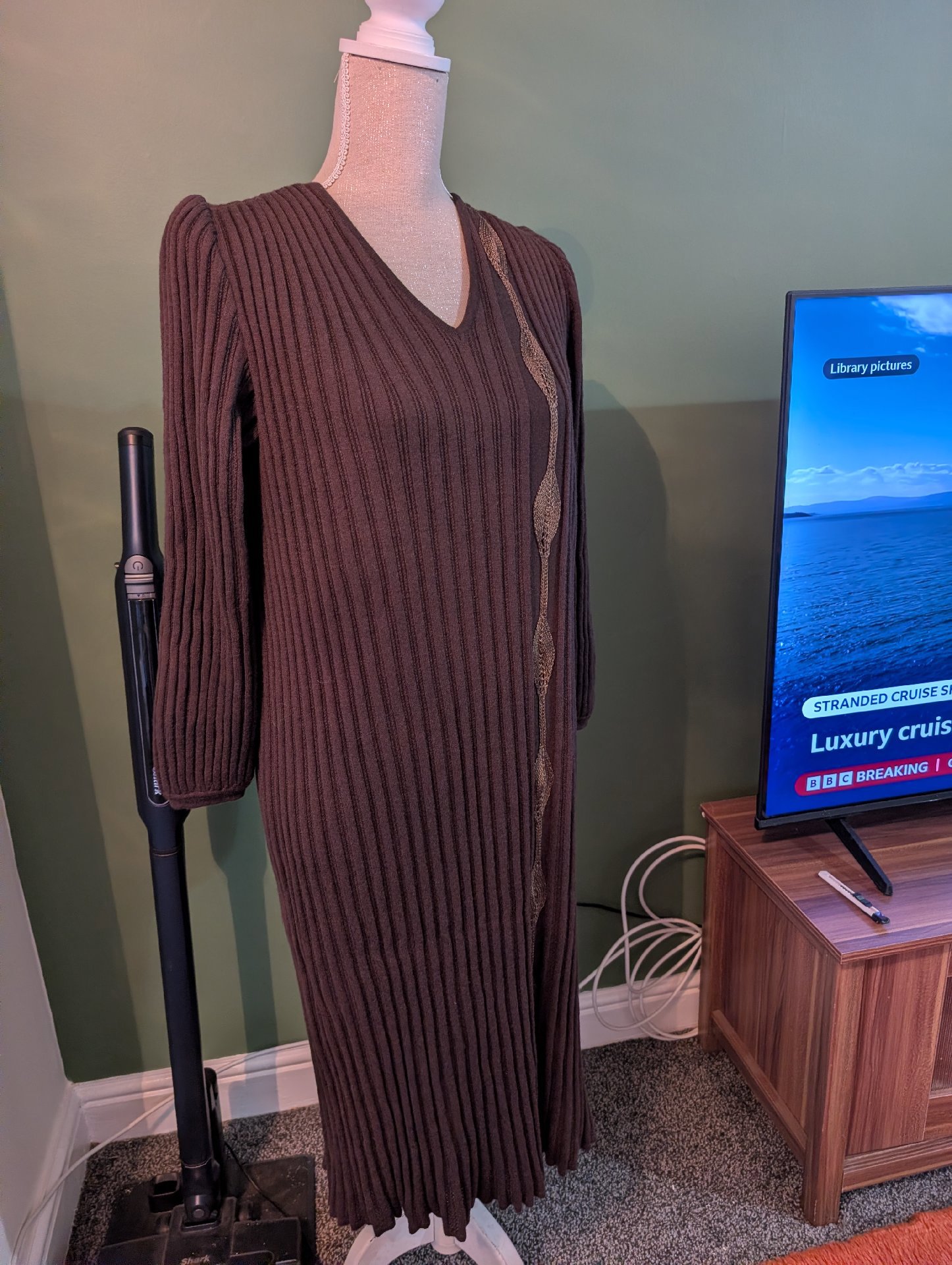 Ladies Knitted Dress by Medici size 14/16, Sandro, 16, Excellent condition — preloved on SilentSale®