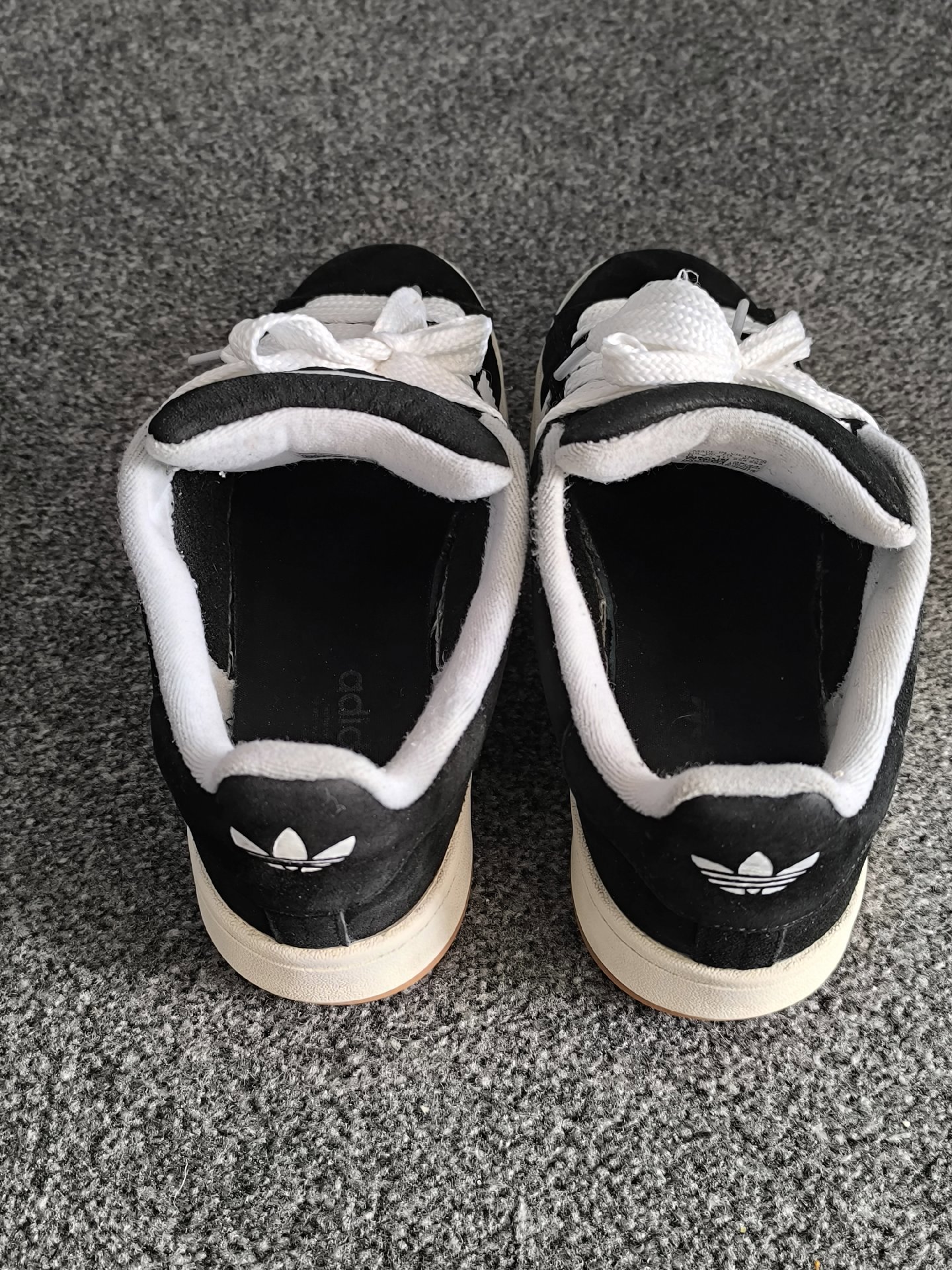 Adidas Campus Black Suede Trainers, Adidas, 7.5, Good condition — preloved on SilentSale®