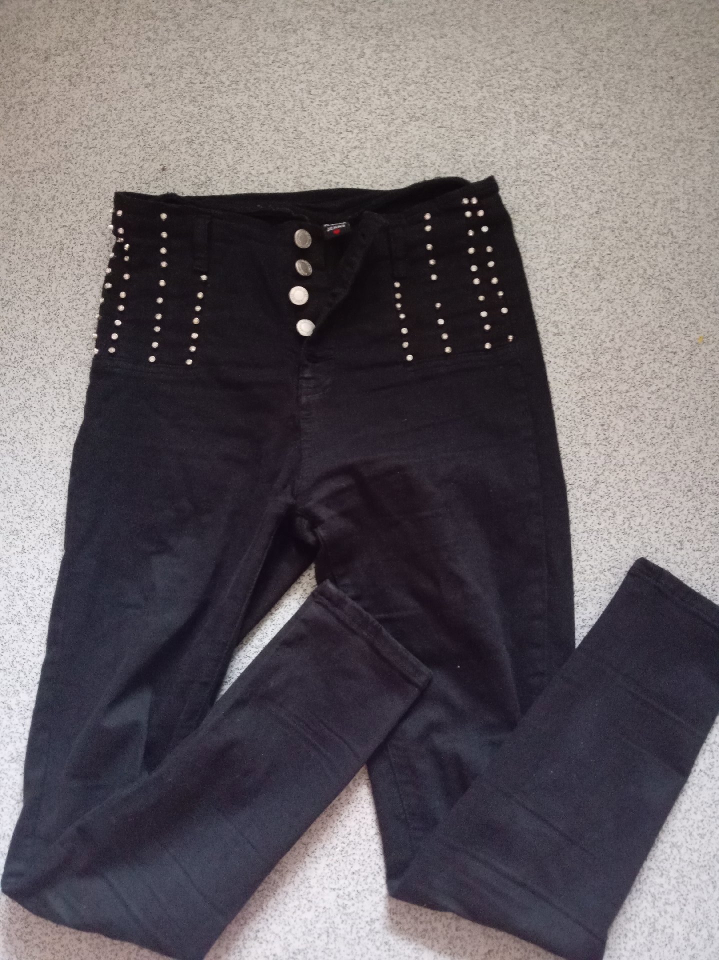 Black Studded High Waist Skinny Jeans – Size S, m sara, S, Excellent condition — preloved on SilentSale®