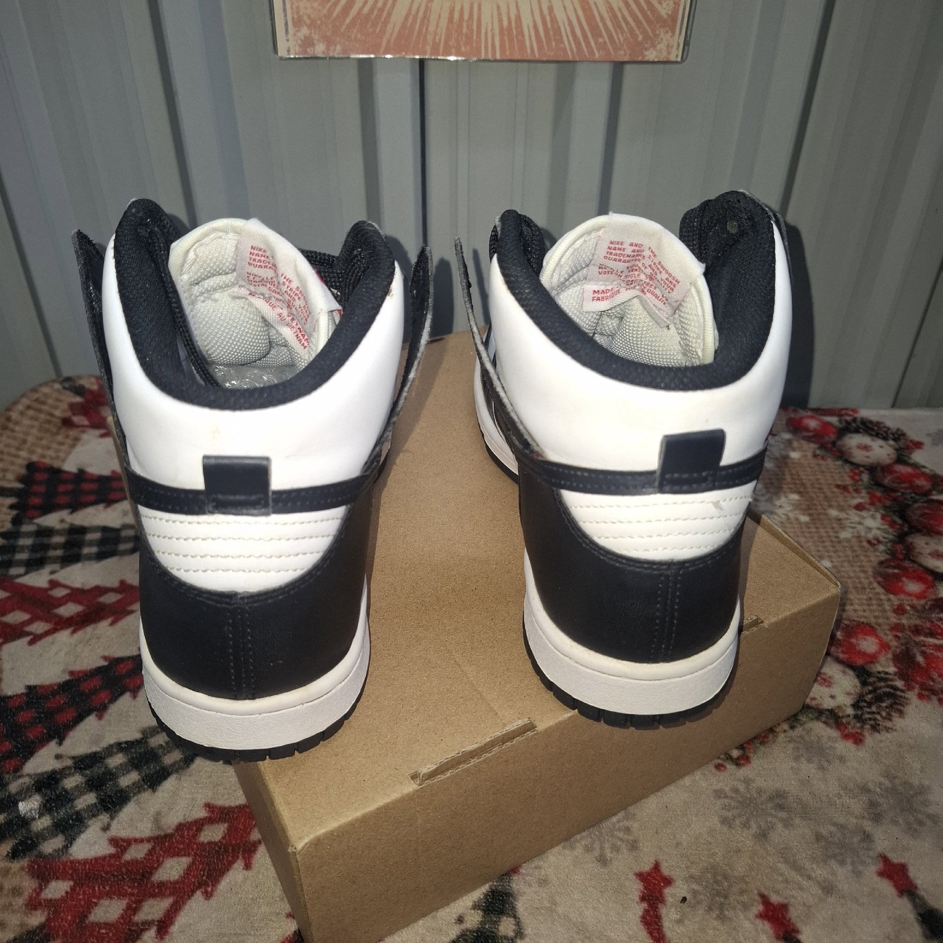 Nike Black and White High Top Trainers – UK 3.5 Youth, Nike, 5.5, Excellent condition — preloved on SilentSale®