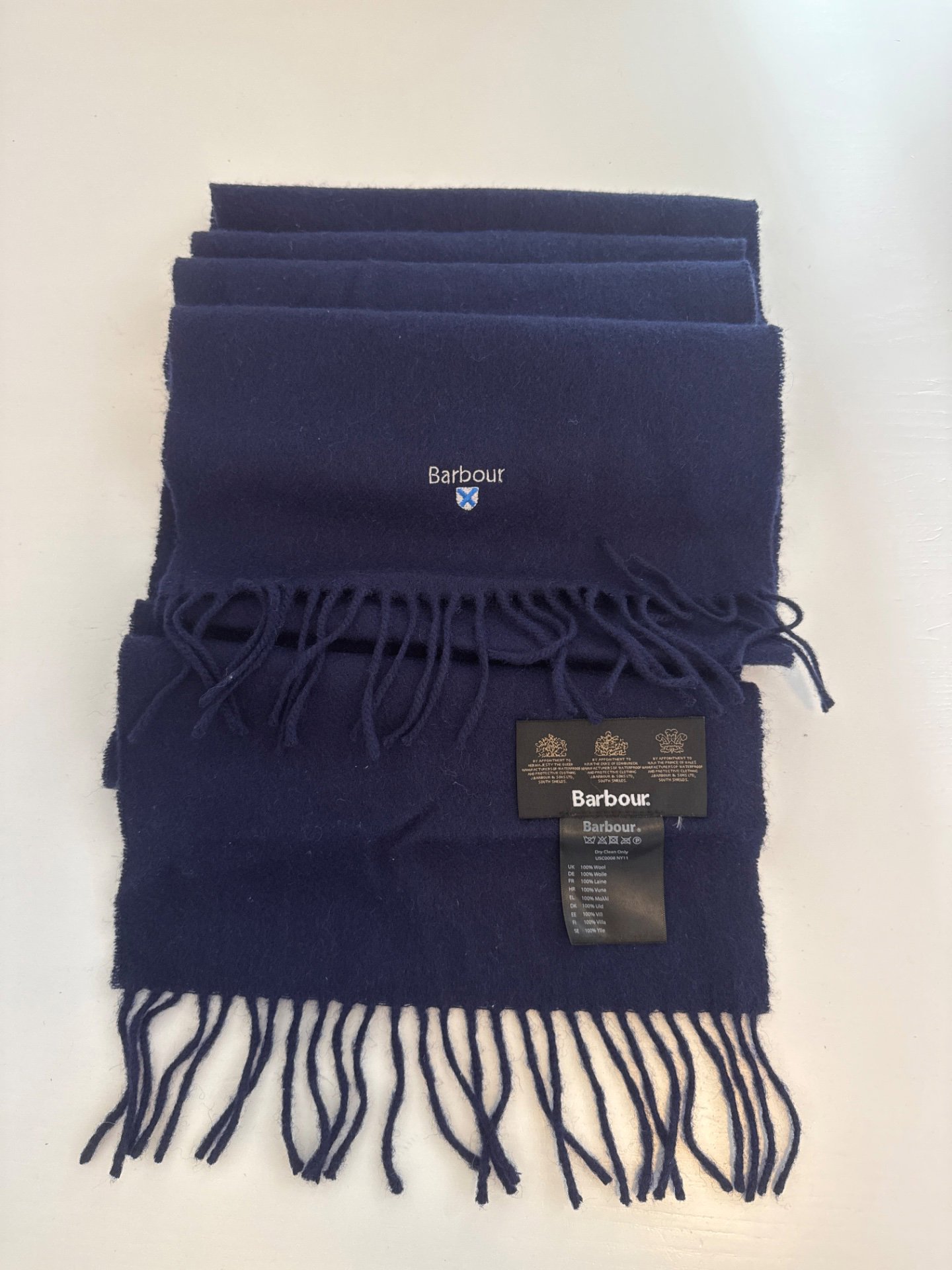 Barbour Navy Wool Scarf, Barbour, One Size, Excellent condition — preloved on SilentSale®